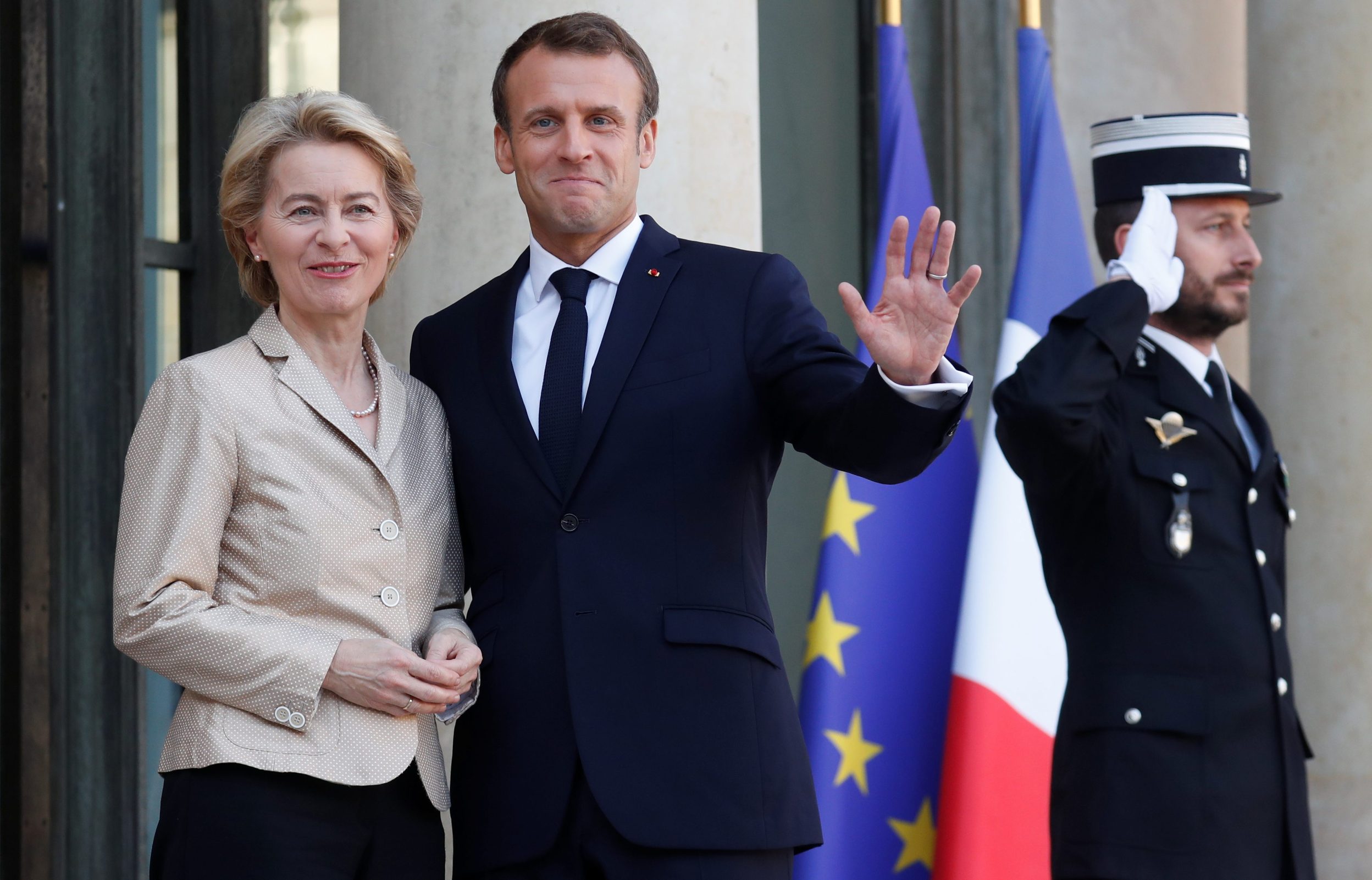 Ursula Von der Leyen i Emmanuel Macron