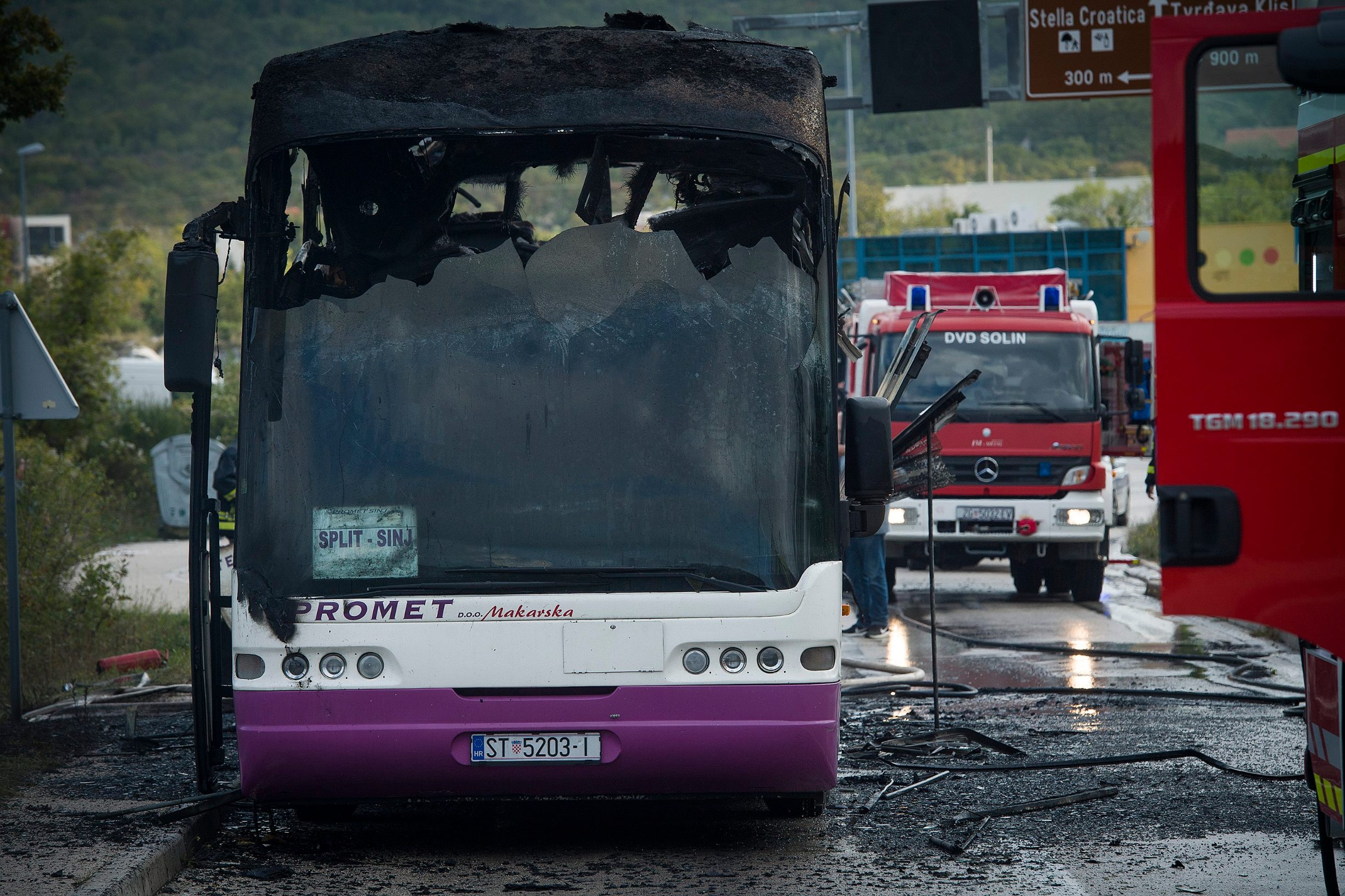 pozar_autobus10-161019