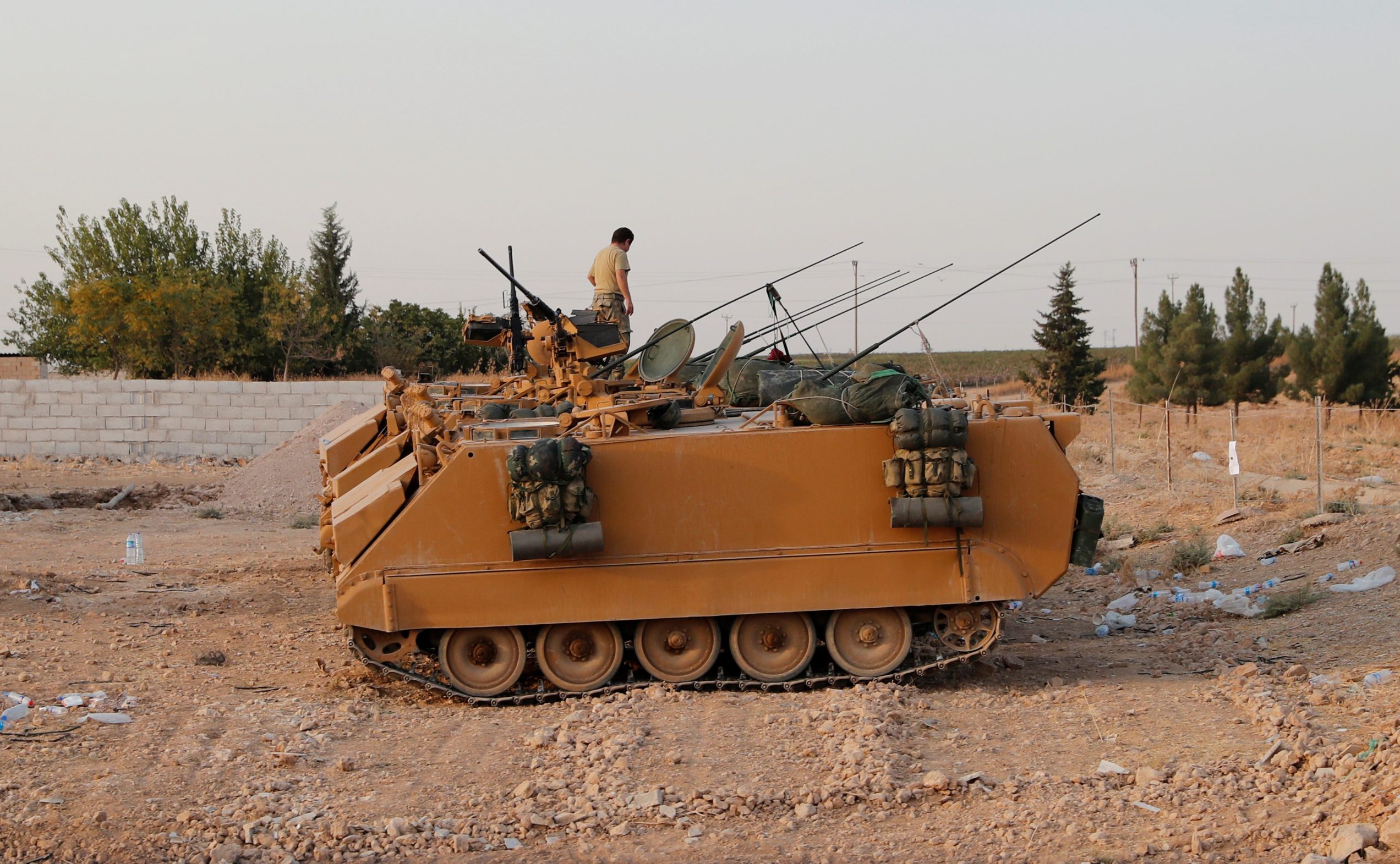 2019-10-14T152359Z_1570746888_RC1CD8CA0690_RTRMADP_3_SYRIA-SECURITY-TURKEY-USA