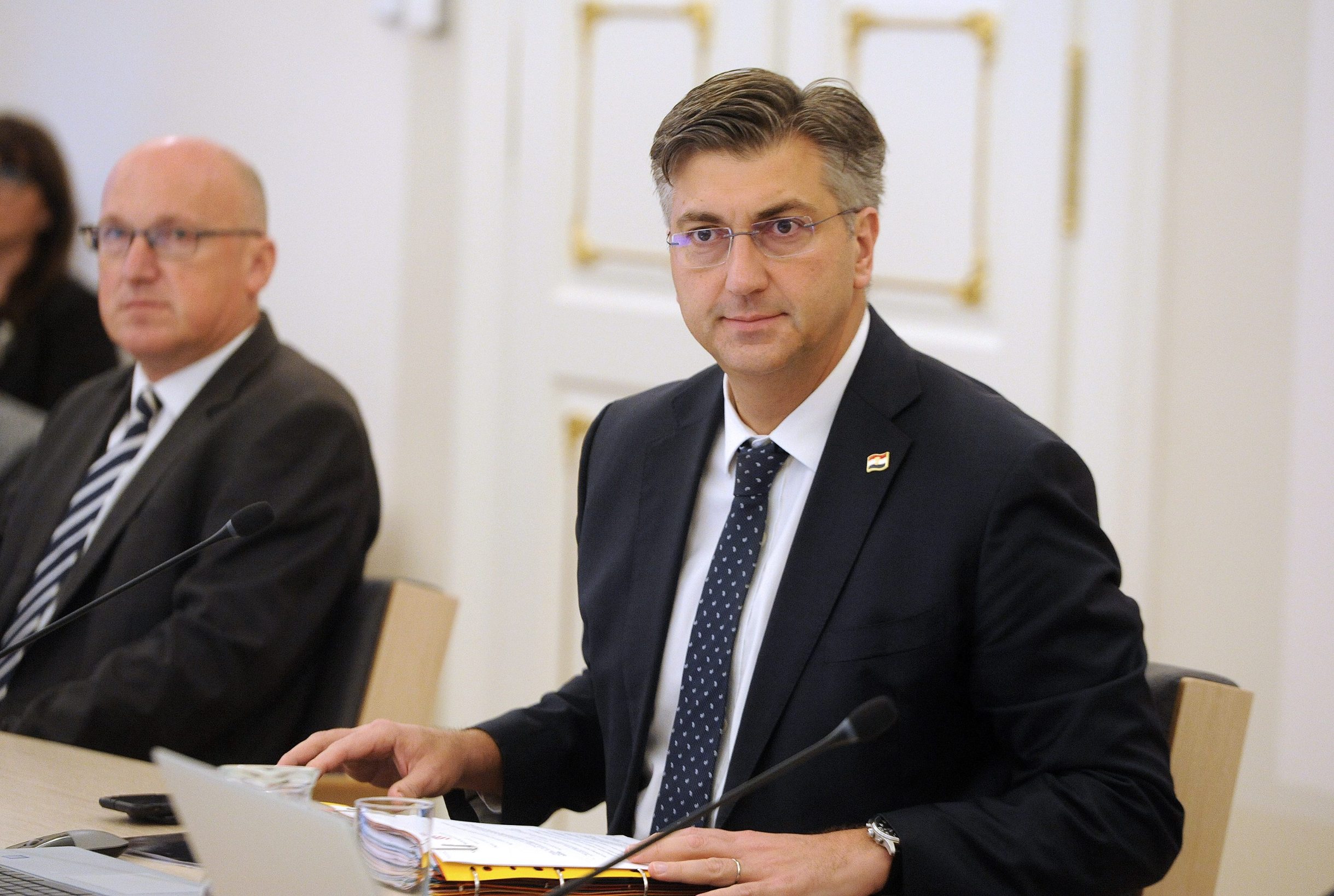 vlada_sjednica1-241019_1