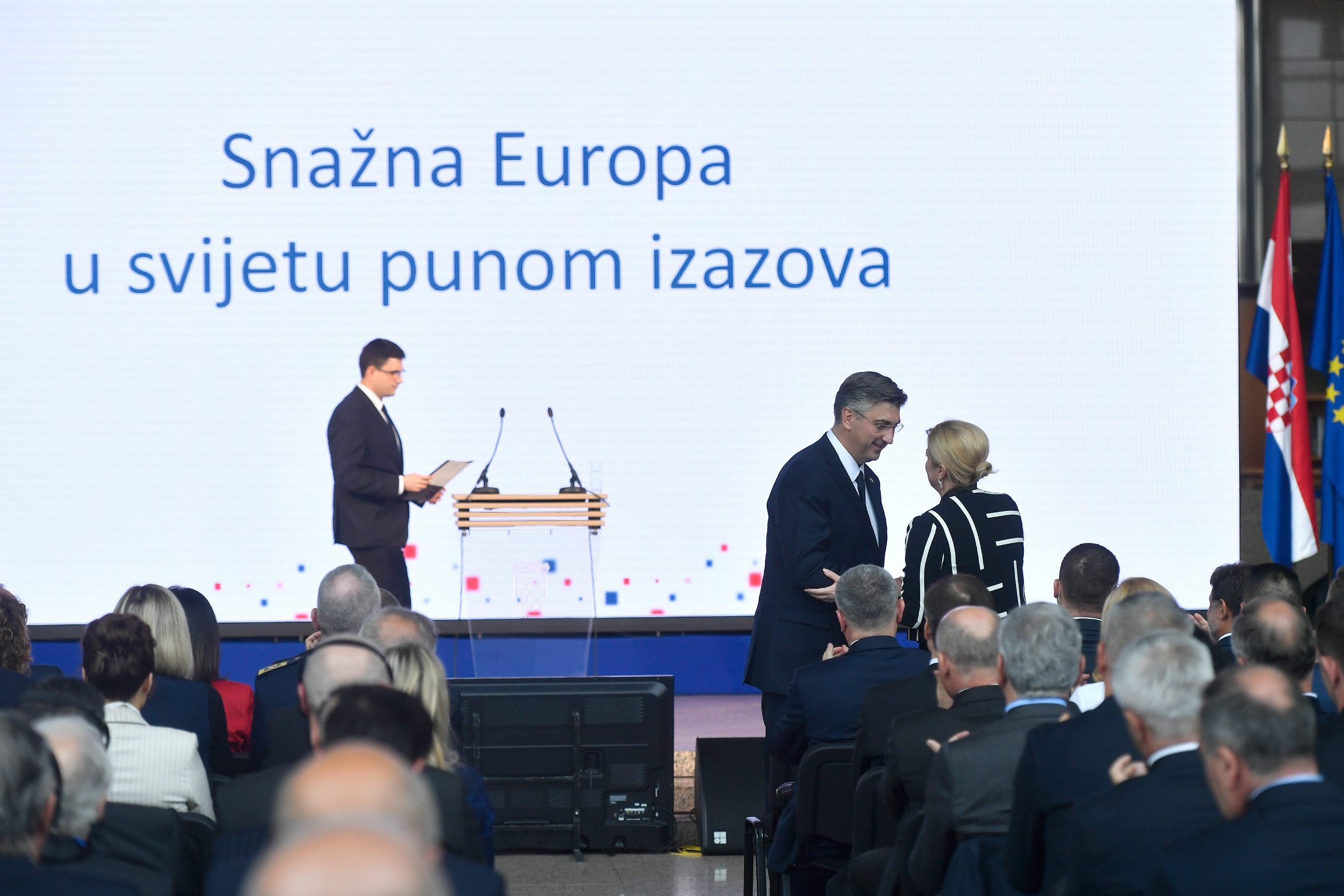 Prime Minister Andrej Plenković and President Kolinda Grabar-Kitarović at the beginning of conference 