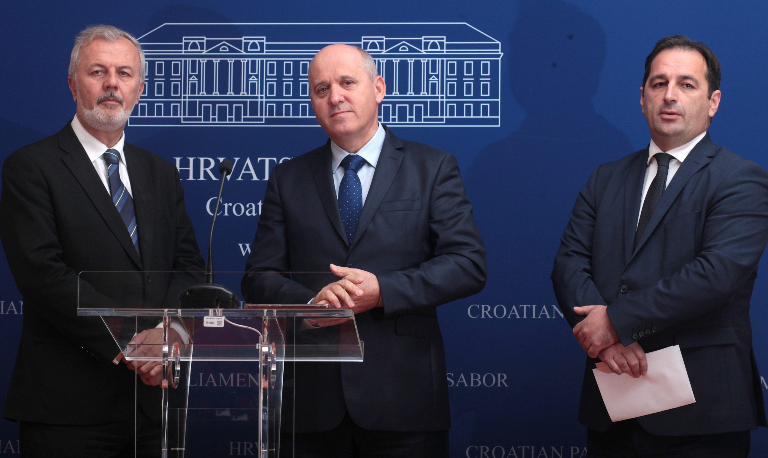 Na fotografiji: Ante Sanader, Branko Bačić, Josip Borić