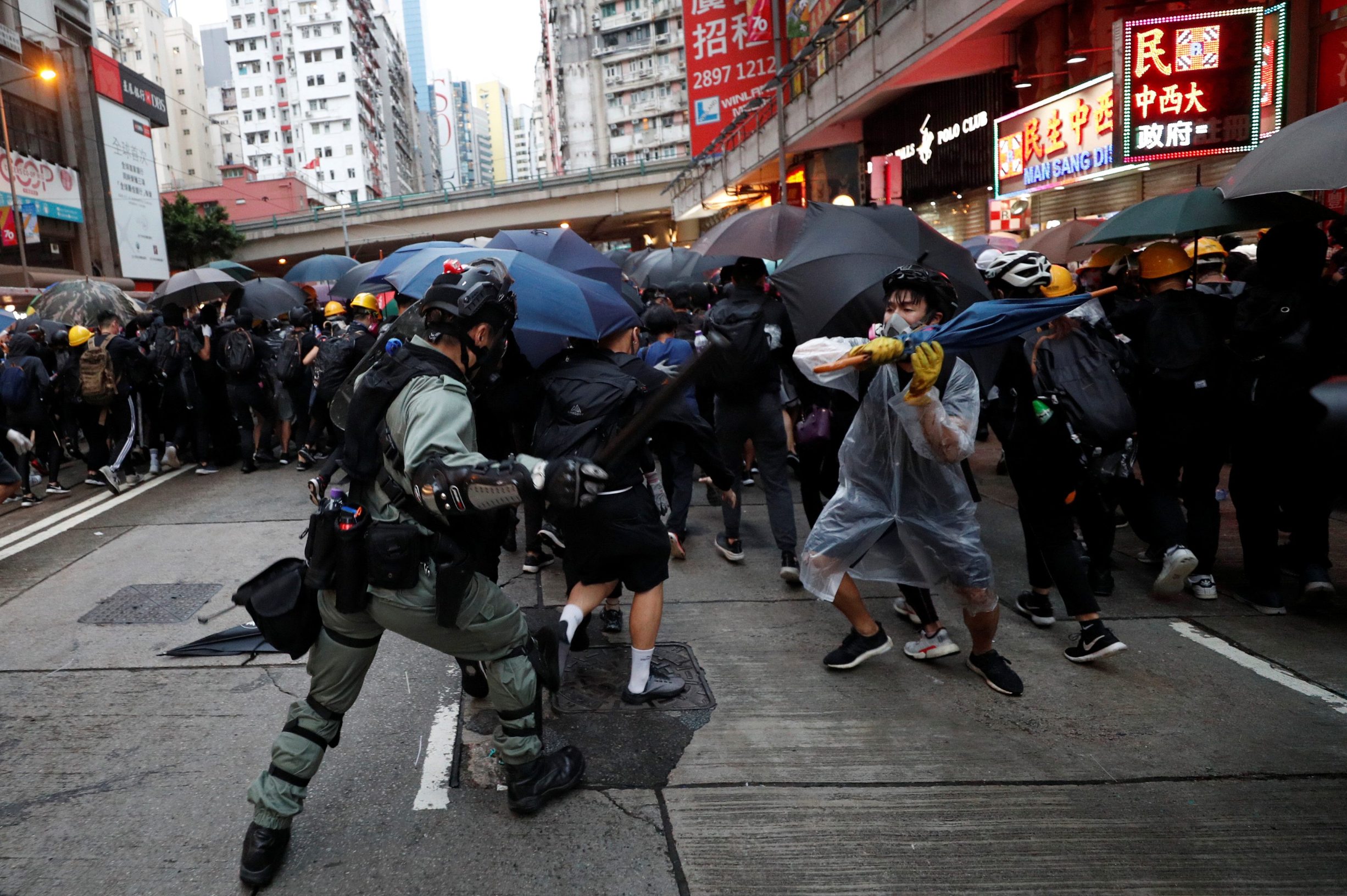 2019-10-06T103735Z_1036752637_RC1F58F3F7A0_RTRMADP_3_HONGKONG-PROTESTS