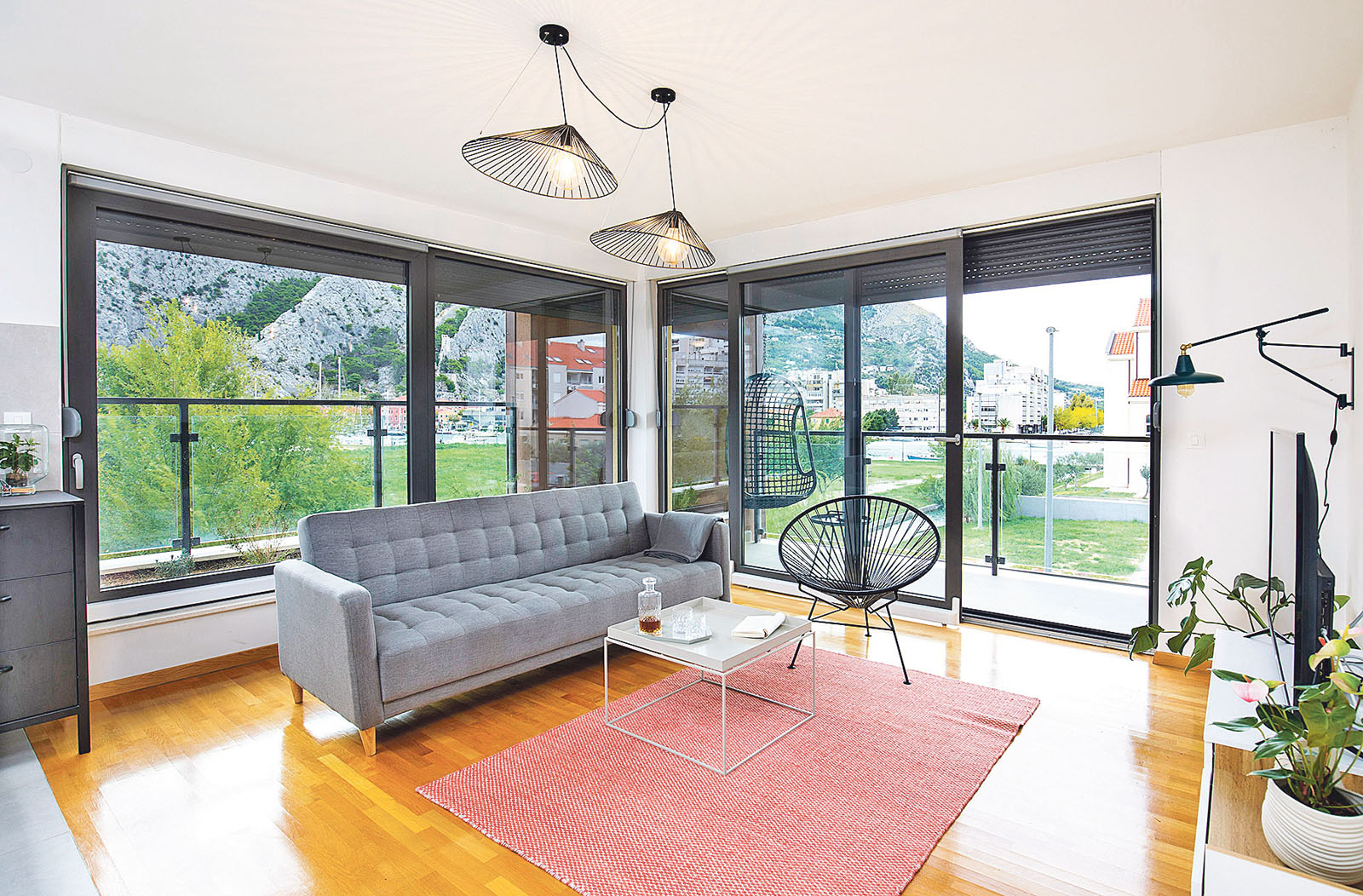 267290-341545-omis_apartman2-041019