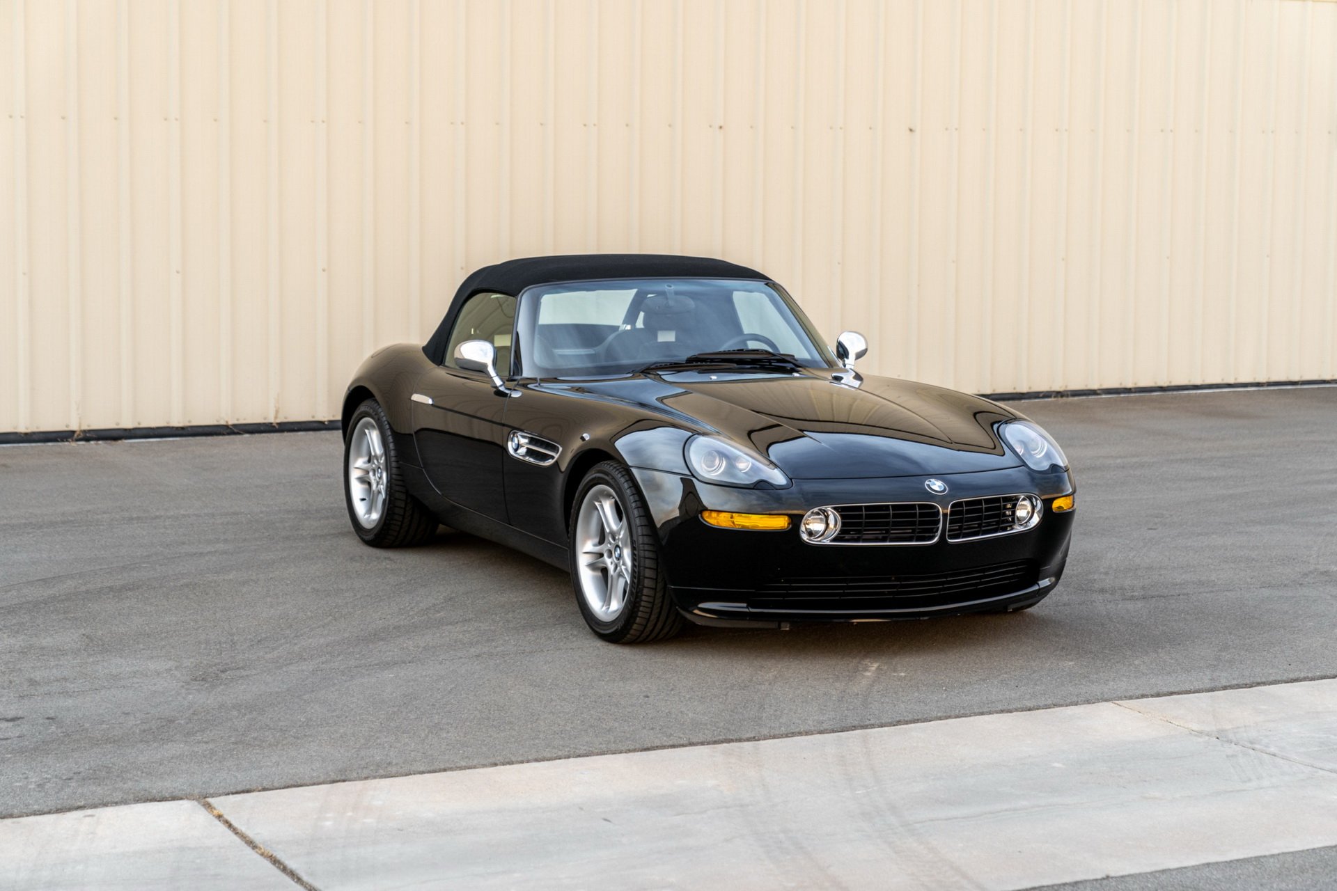 2000-bmw-z8-bat-auction-1