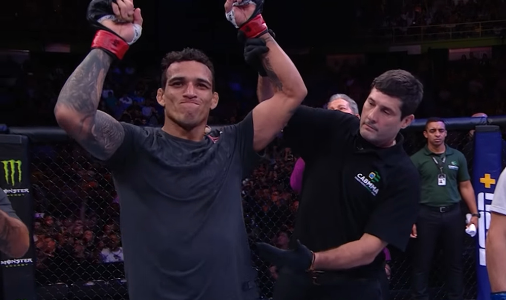 Charles Oliveira