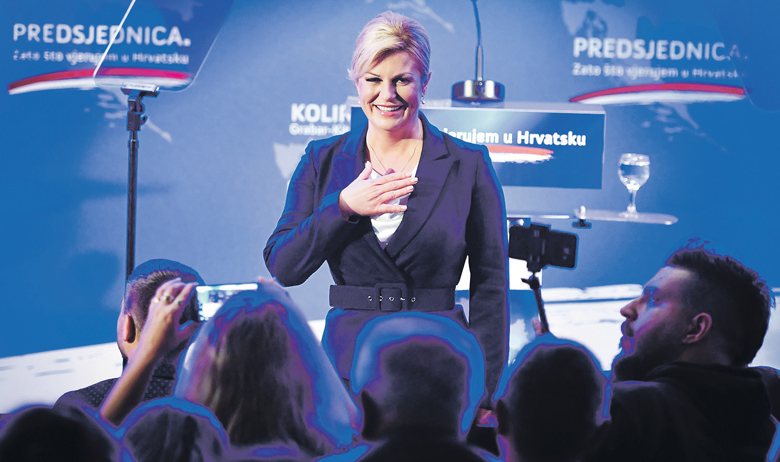 Prema zakonu, predsjednik privilegiranom mirovinom ne može nagraditi bilo koga, već samo osobu koja ima “osobite zasluge za unaprjeđenje Oružanih snaga”