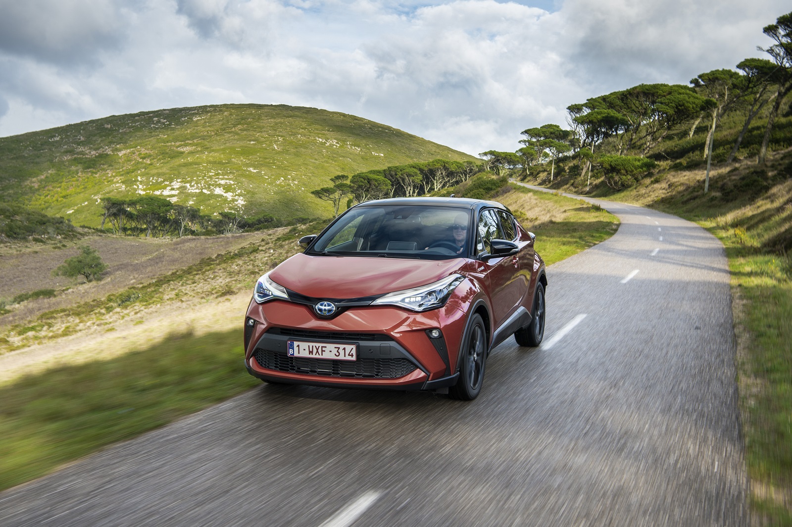 2020-toyota-c-hr-dyn-11-534622