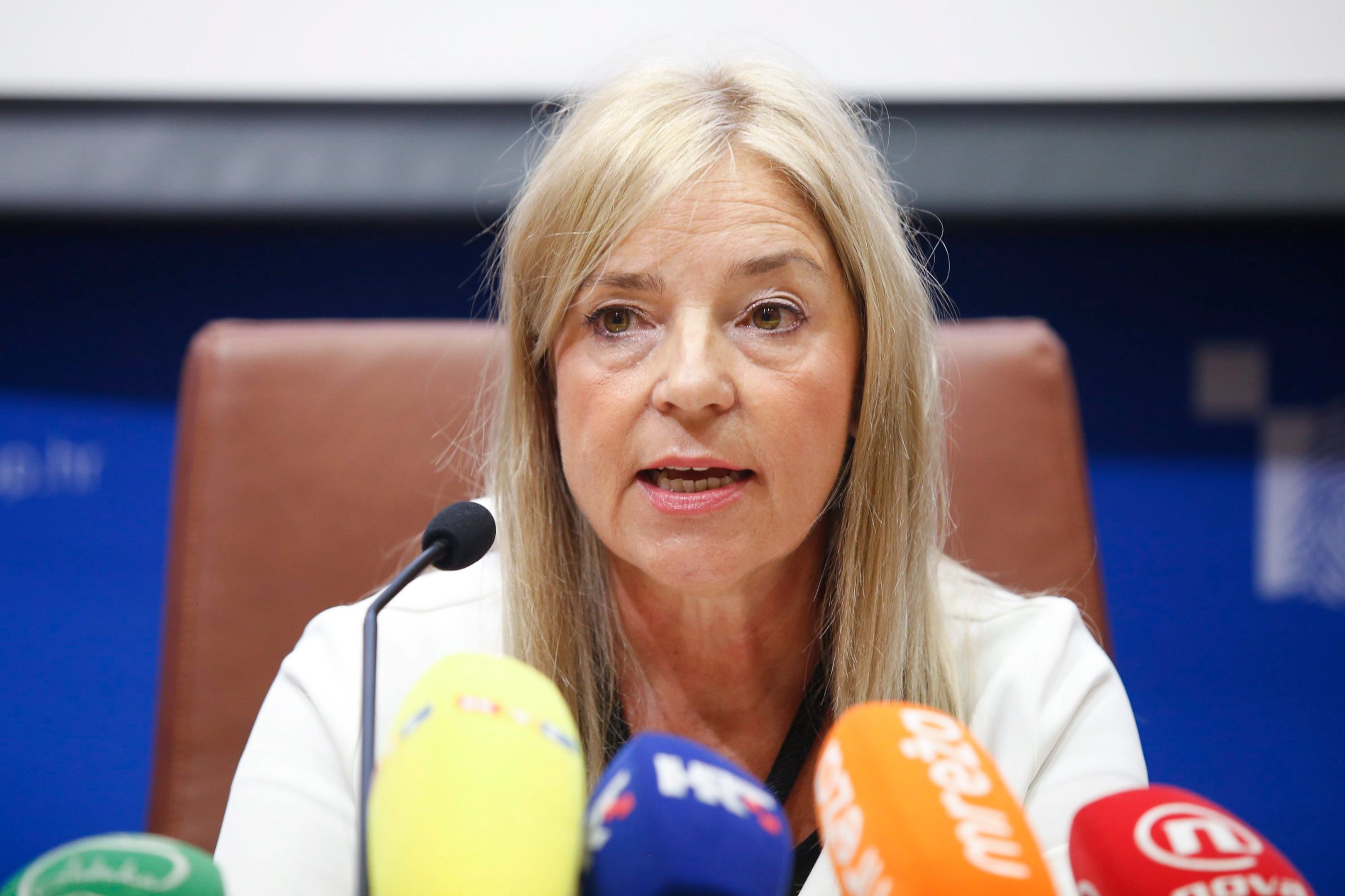  Helenca Pirnat Dragičević