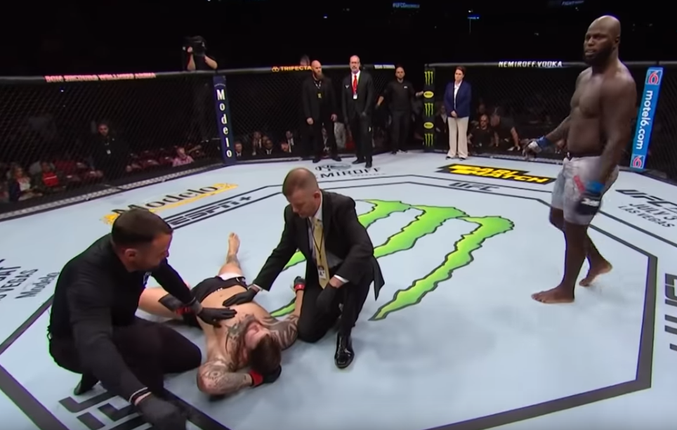 Jairzinho Rozenstruik vs. Allen Crowder