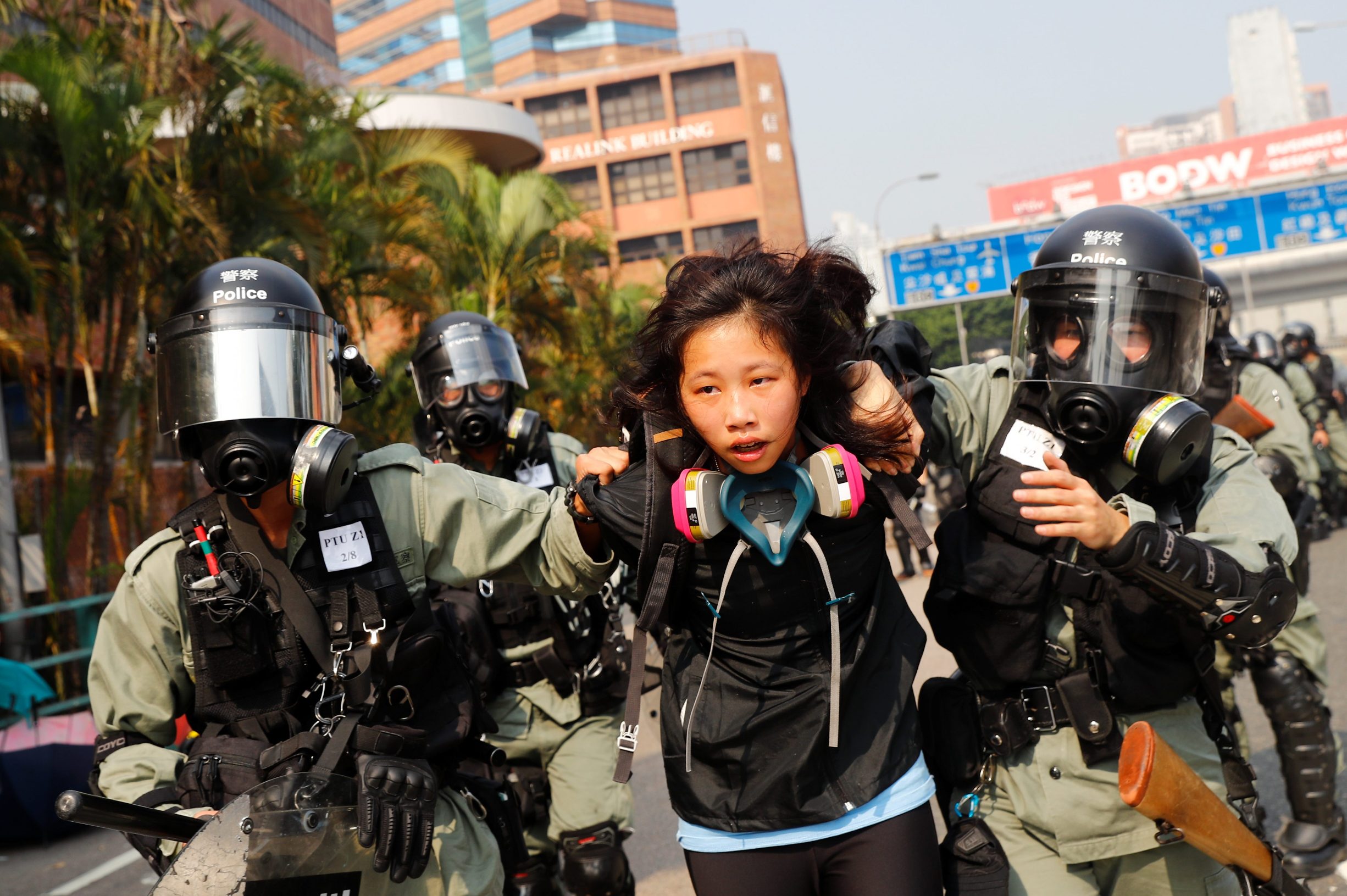 2019-11-18T063059Z_1486808603_RC2IDD9U7LVC_RTRMADP_3_HONGKONG-PROTESTS