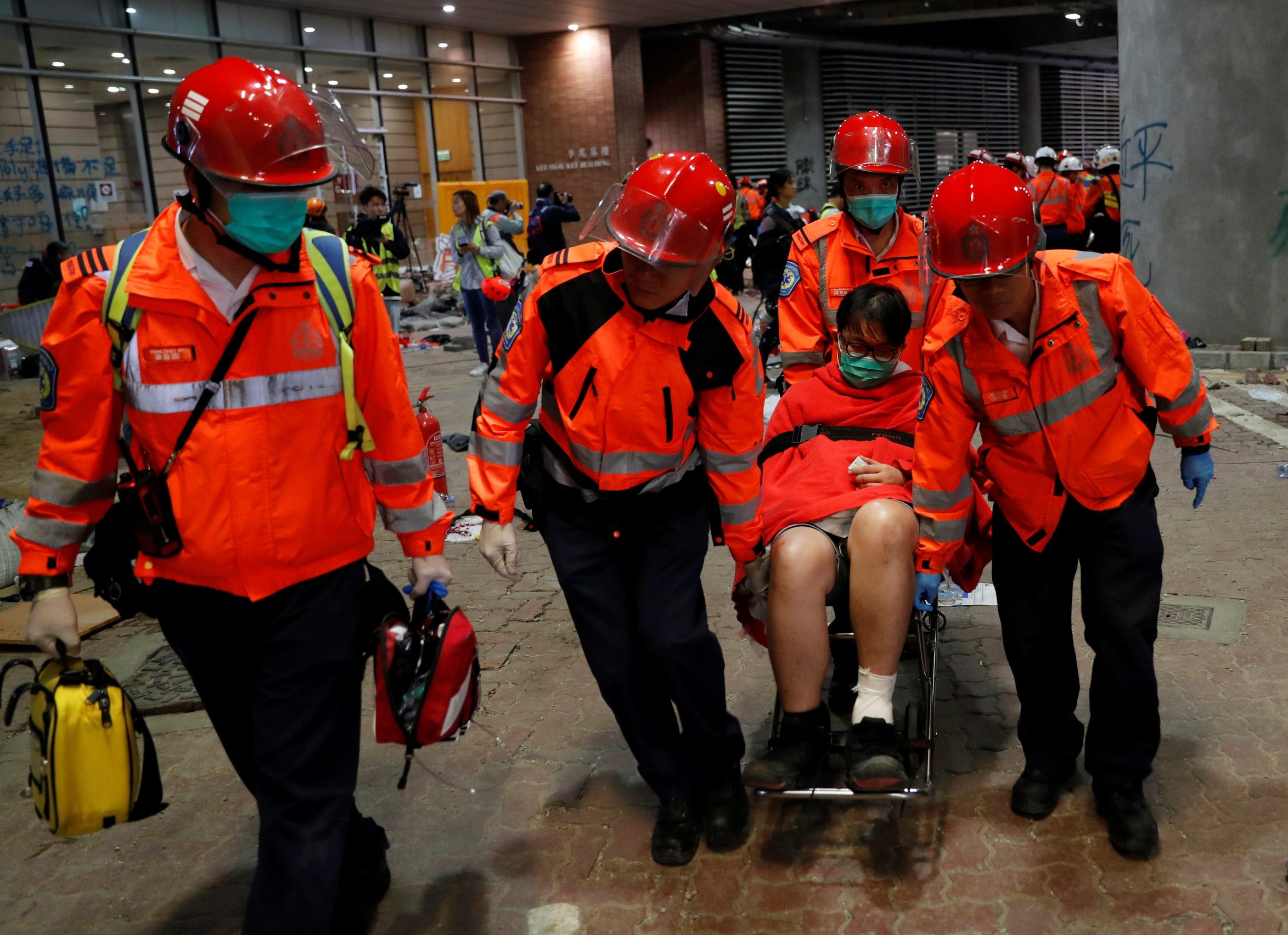 2019-11-19T043413Z_1362729437_RC24ED98PSTP_RTRMADP_3_HONGKONG-PROTESTS