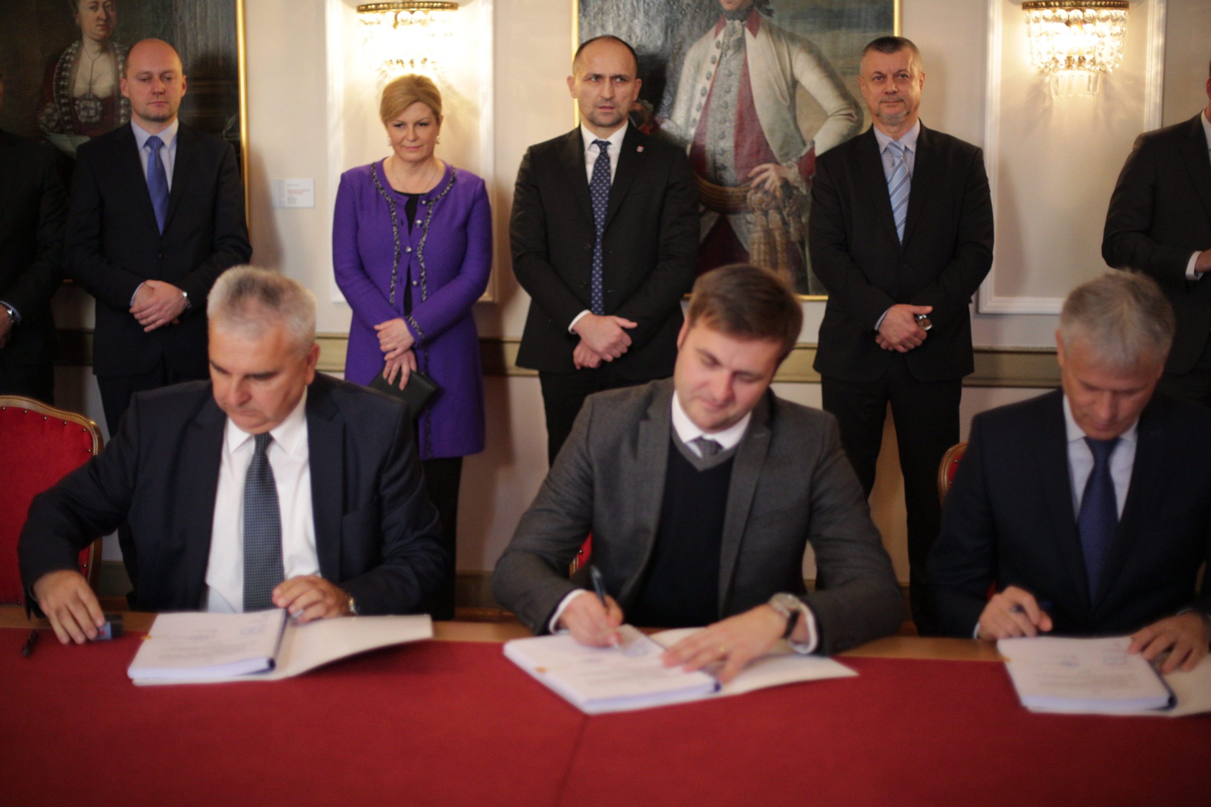 predsjednica_ugovori-06-251119