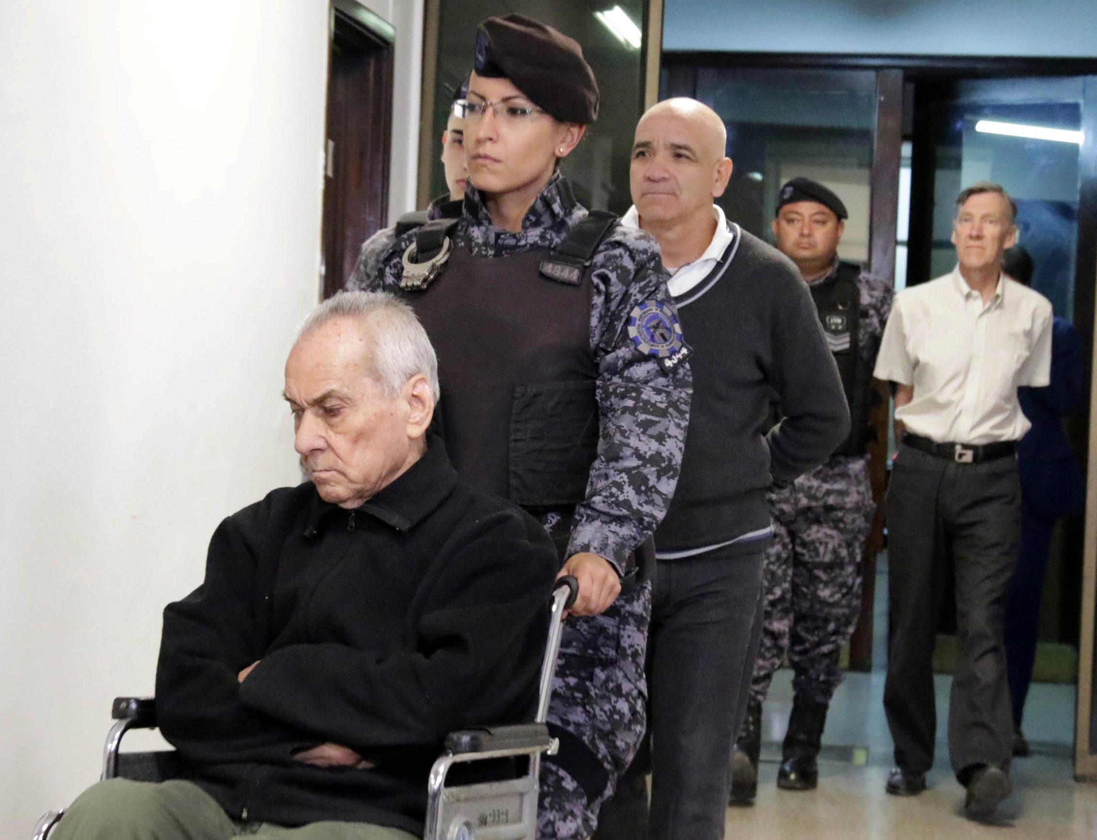 2019-11-25T152934Z_458057830_RC2FID9AMNNH_RTRMADP_3_ARGENTINA-CHURCH-ABUSE