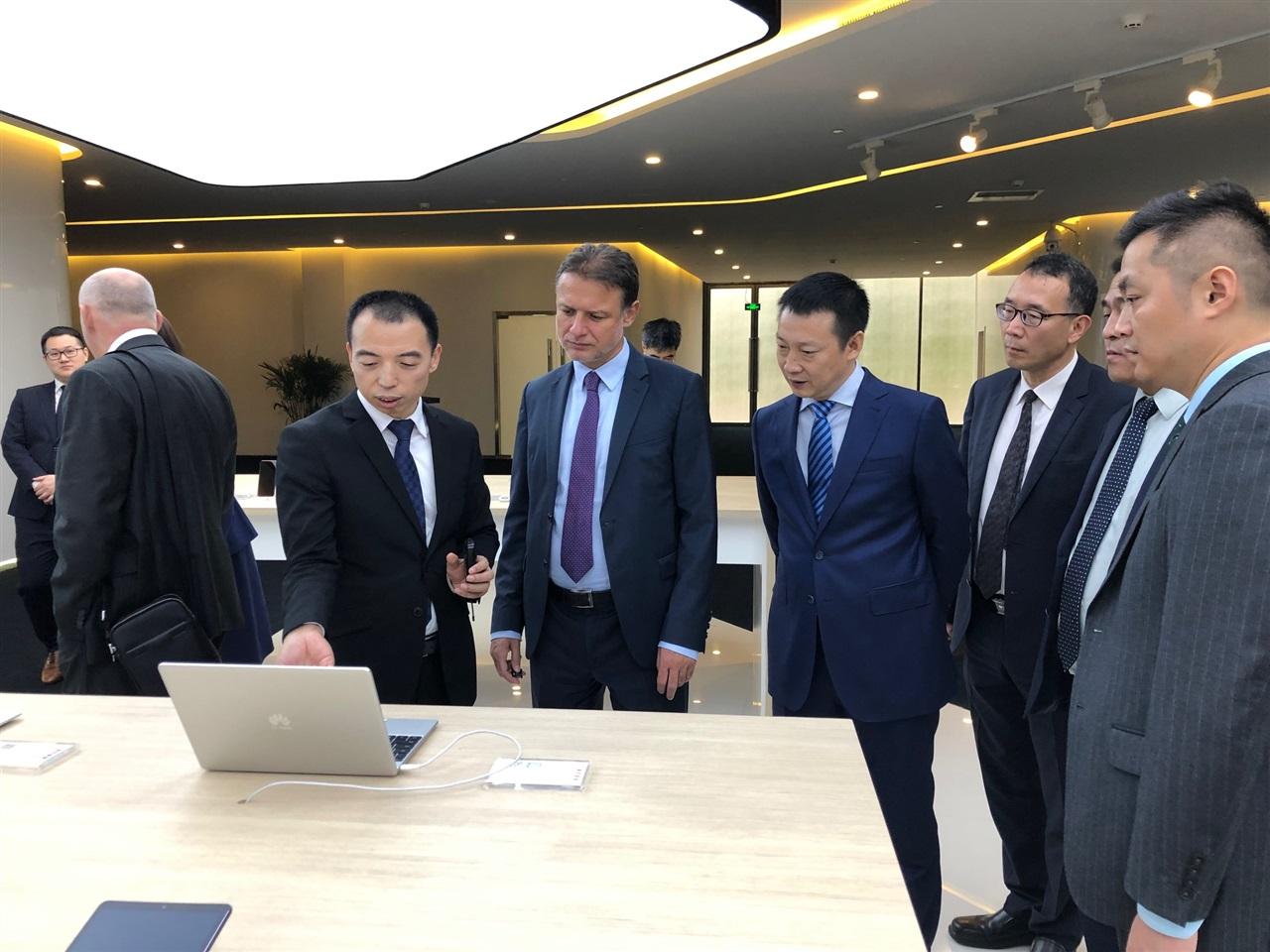 Jandrokovic_Kina_Huawei+(4)