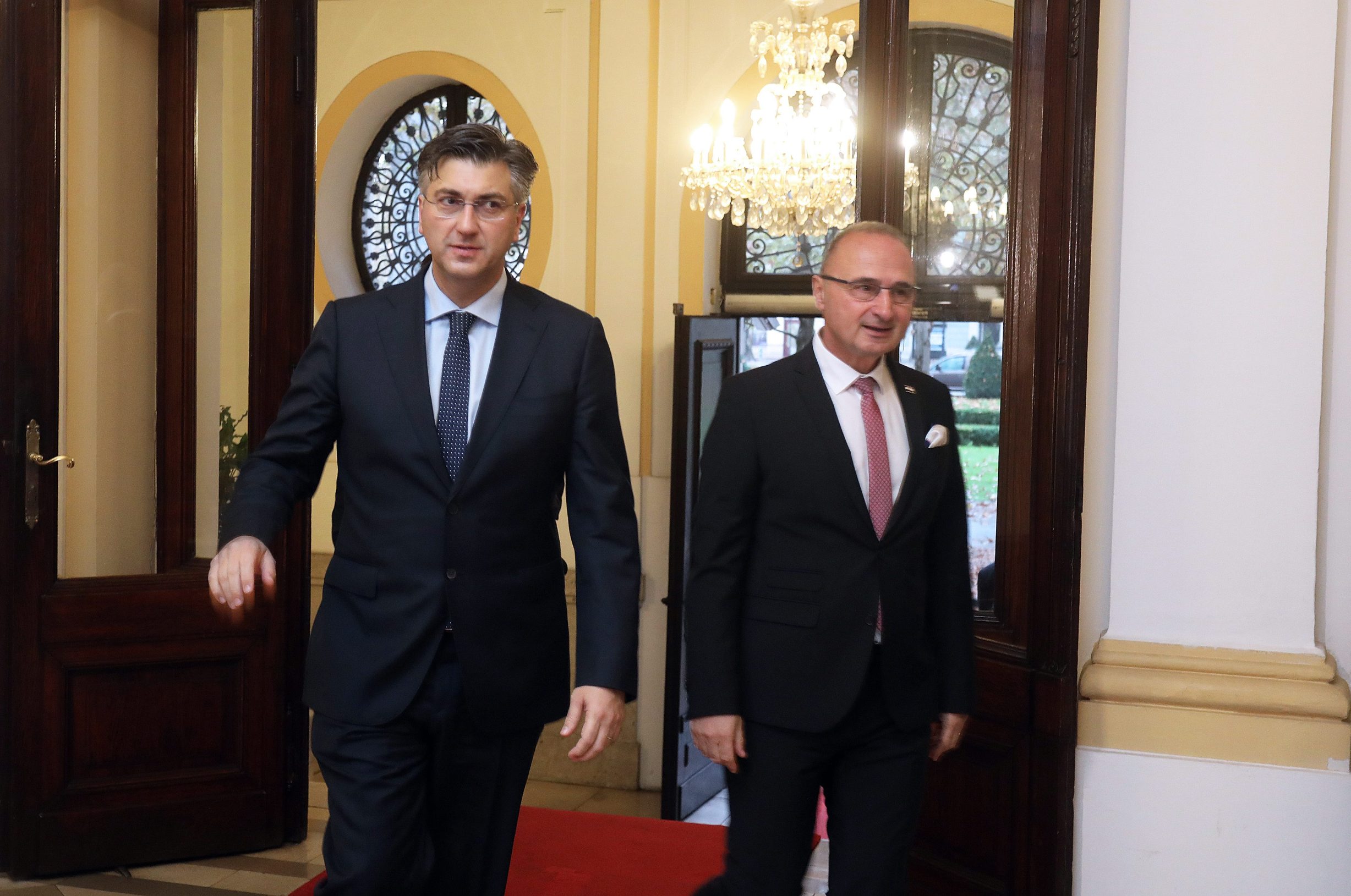 Na fotografiji: Andrej Plenković i Gordan Grlić Radman