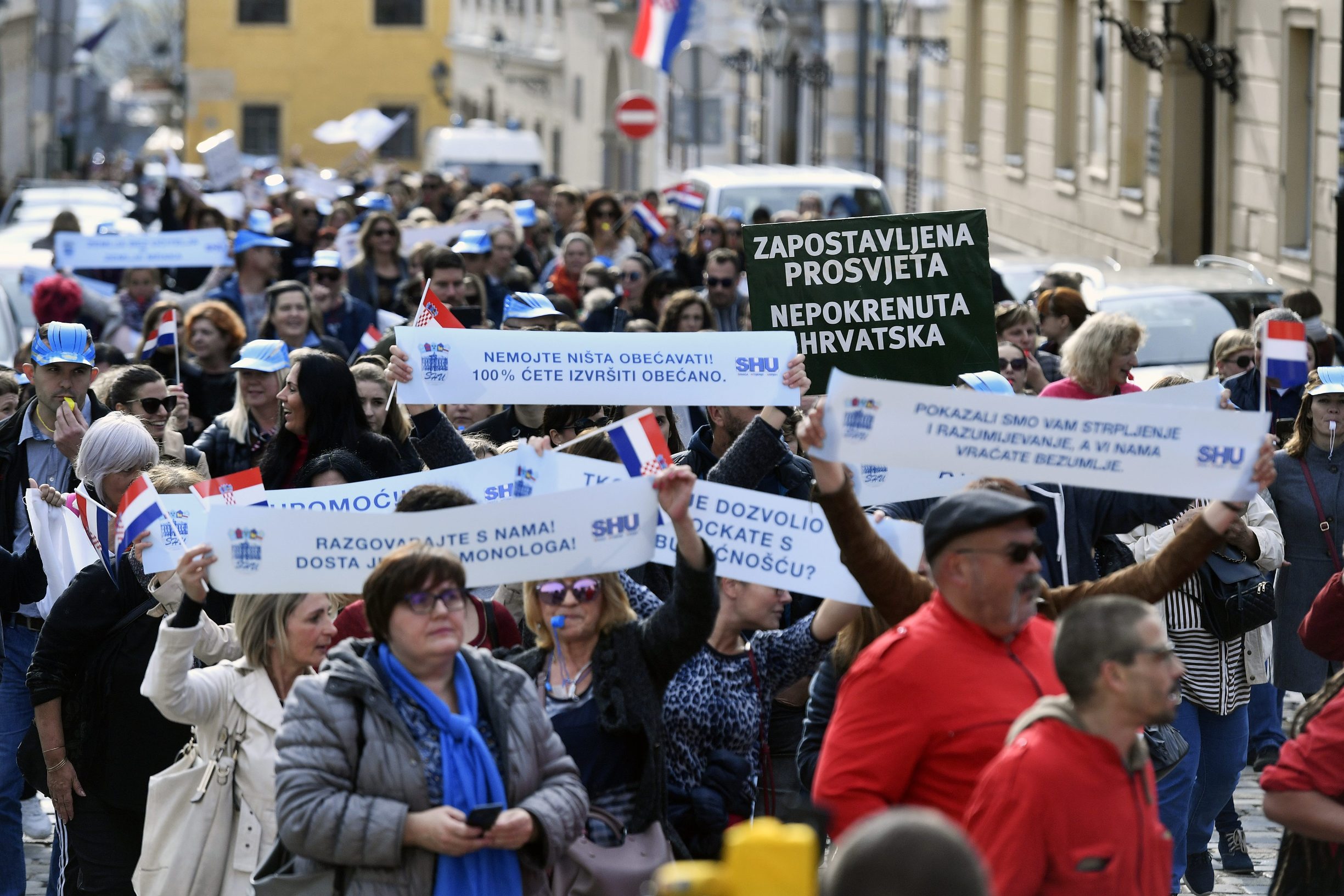 prosvjed_ucitelja2-061119