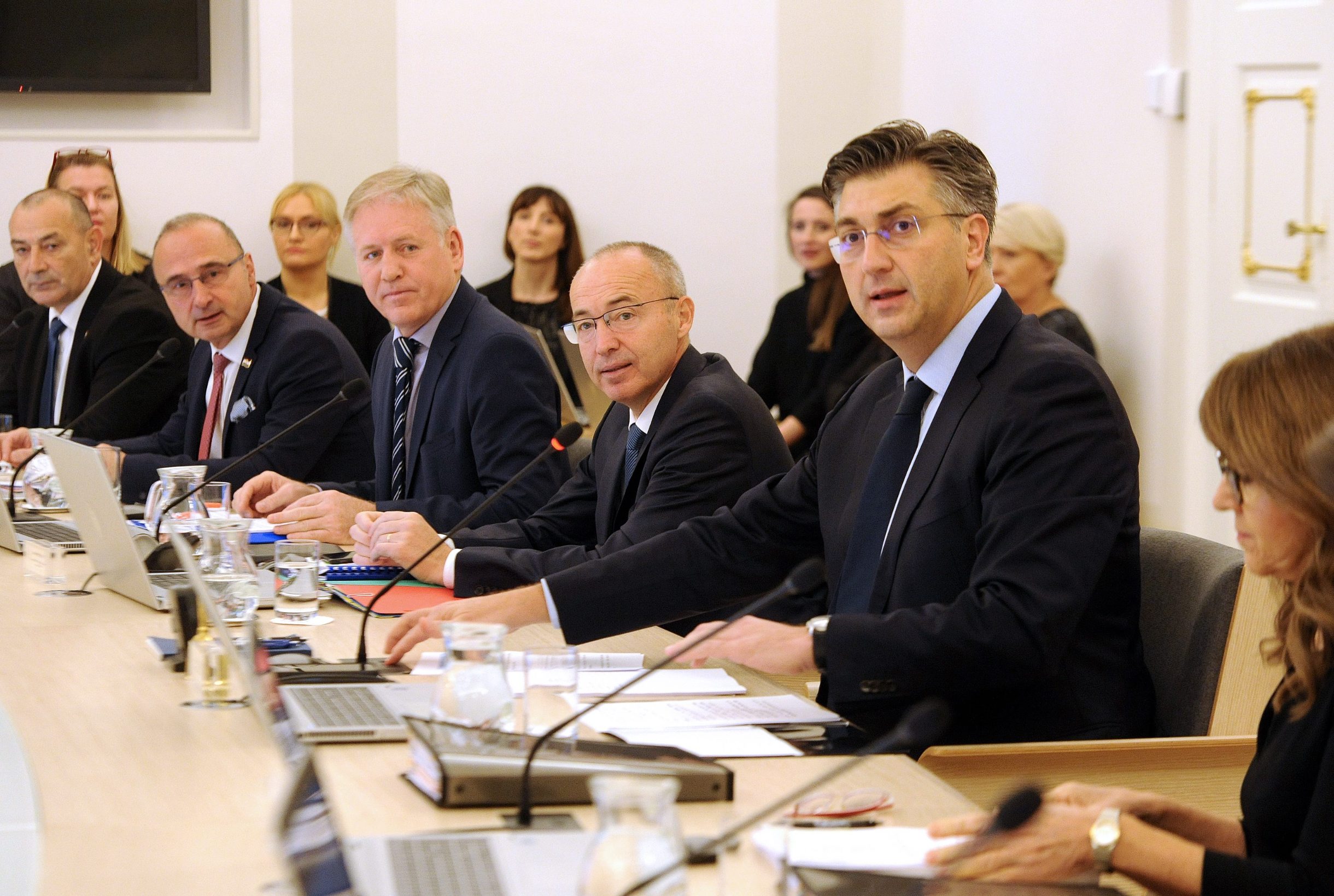 vlada_sjednica10-071119