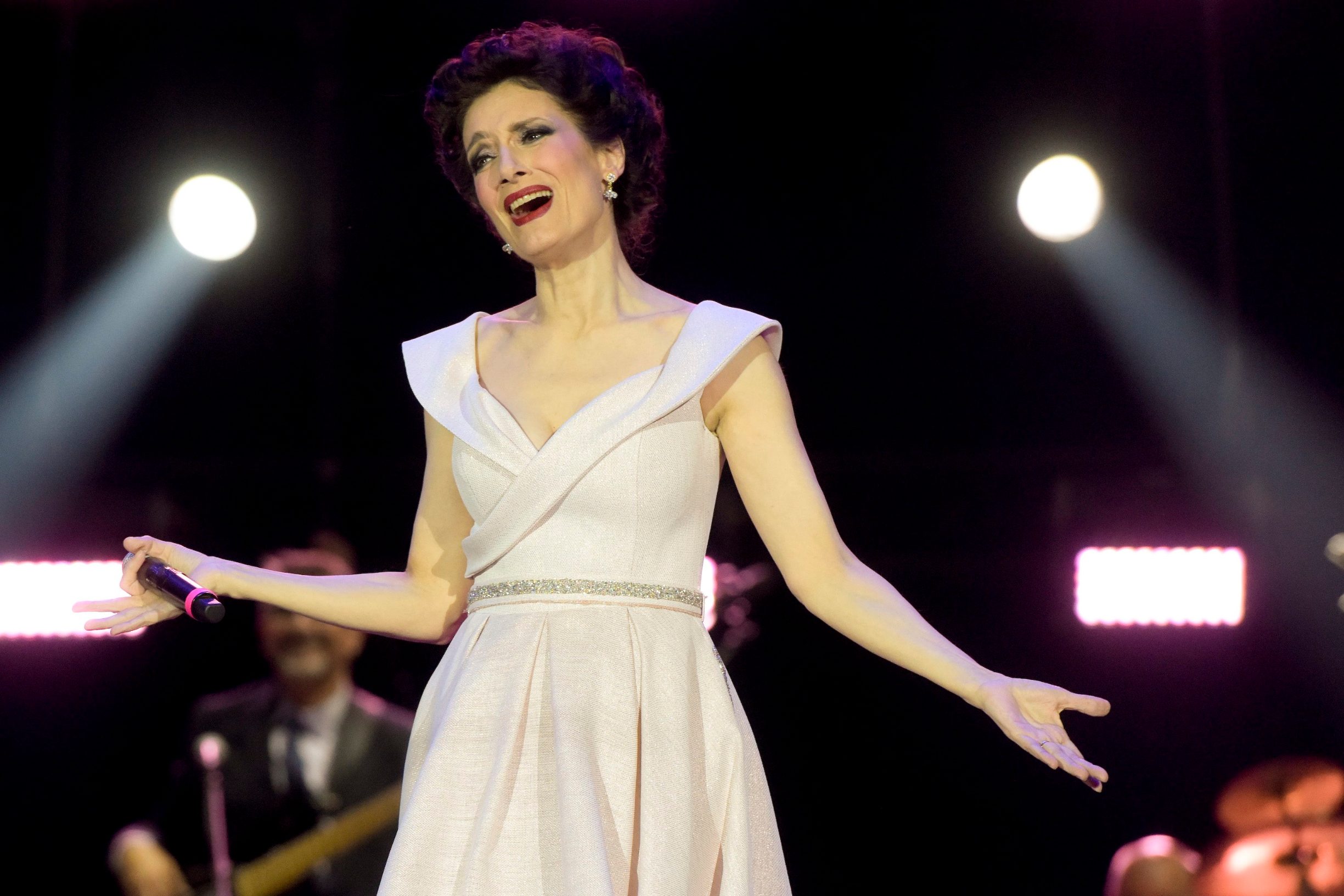 doris_dragovic14-301119