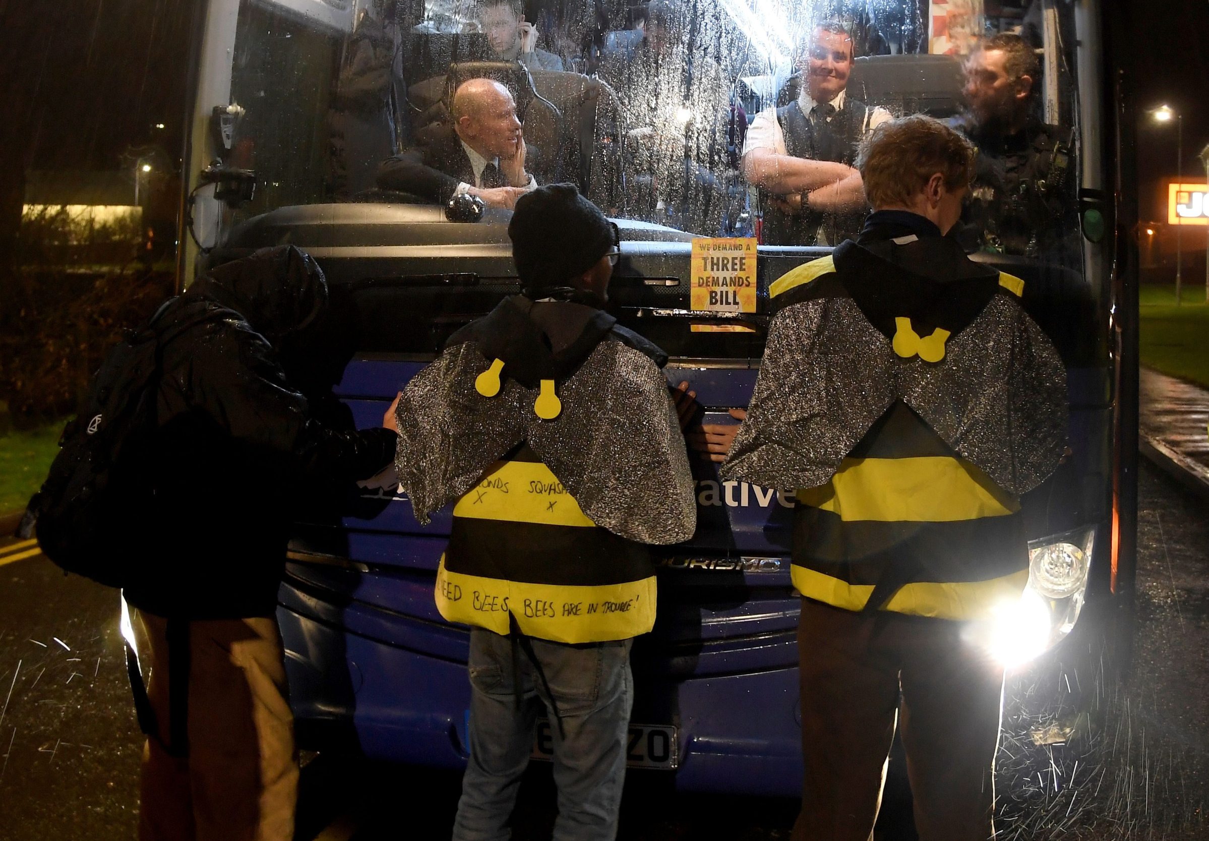 2019-12-10T173311Z_547653763_RC2HSD9IN8XH_RTRMADP_3_BRITAIN-ELECTION-JOHNSON-PROTEST