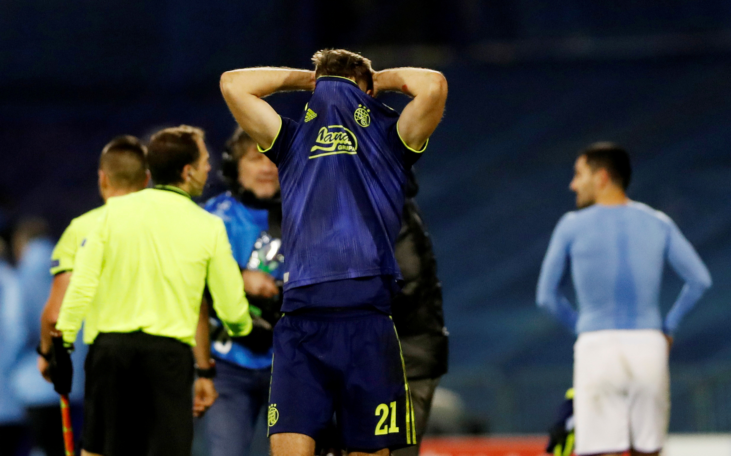 2019-12-11T195621Z_1351765162_RC27TD9Z7X6C_RTRMADP_3_SOCCER-CHAMPIONS-DZA-MCI-REPORT