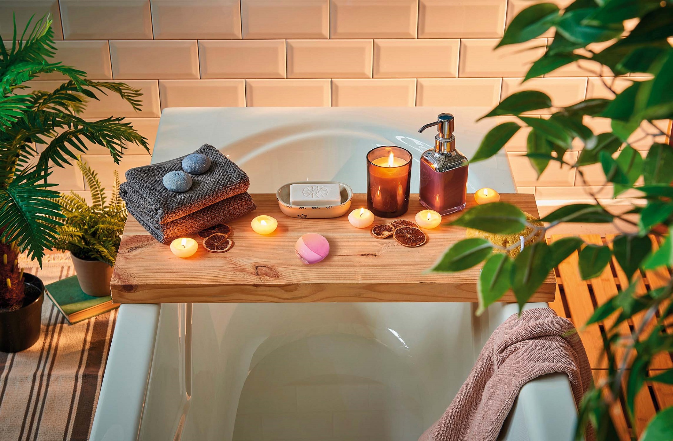 FOREO Luna mini 3 uređaj za čišćenje lica, s posebnom aplikacijom Glow Boost za blistav ten u
samo 30 sekundi, 1249 kn