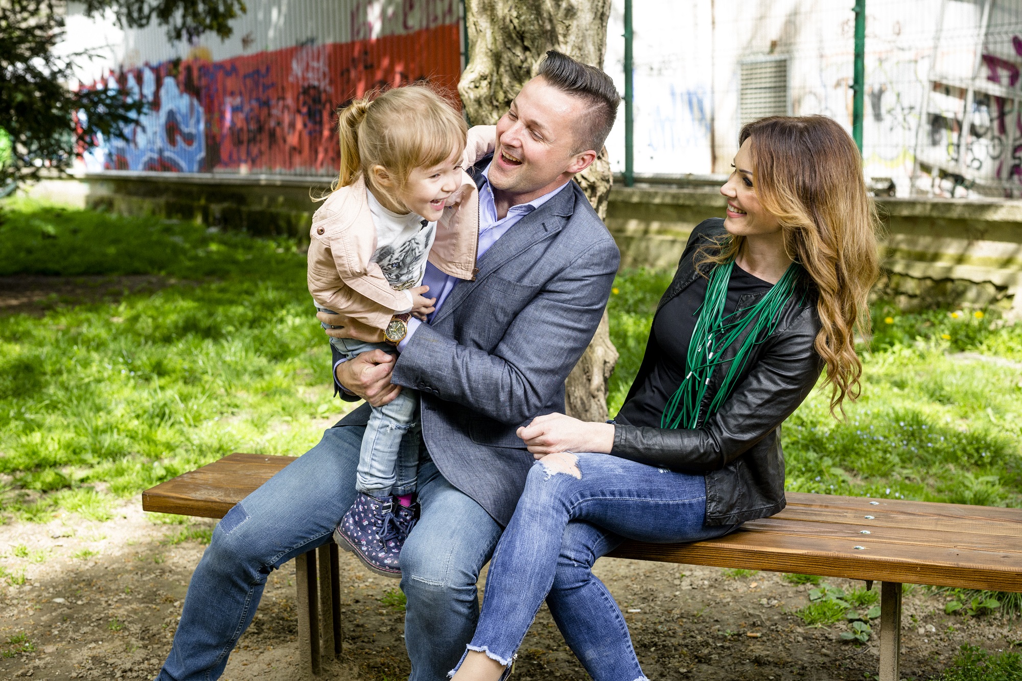 Majda Šušelj Tara, kćerka Nika i Michael Pavlović