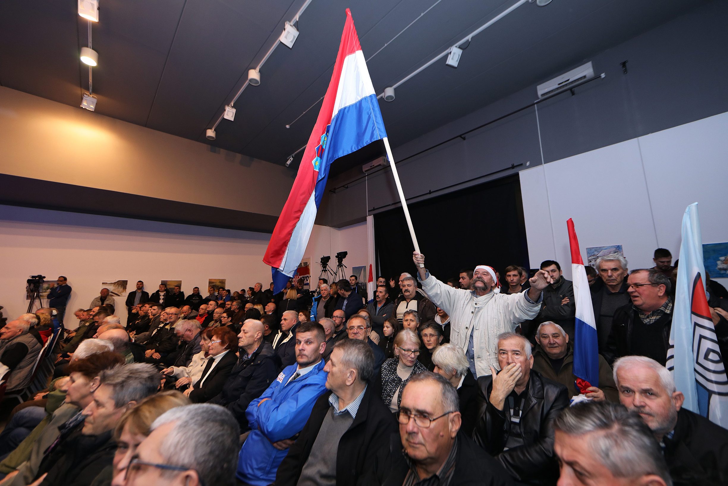 kitarovic_vukovar1-201219