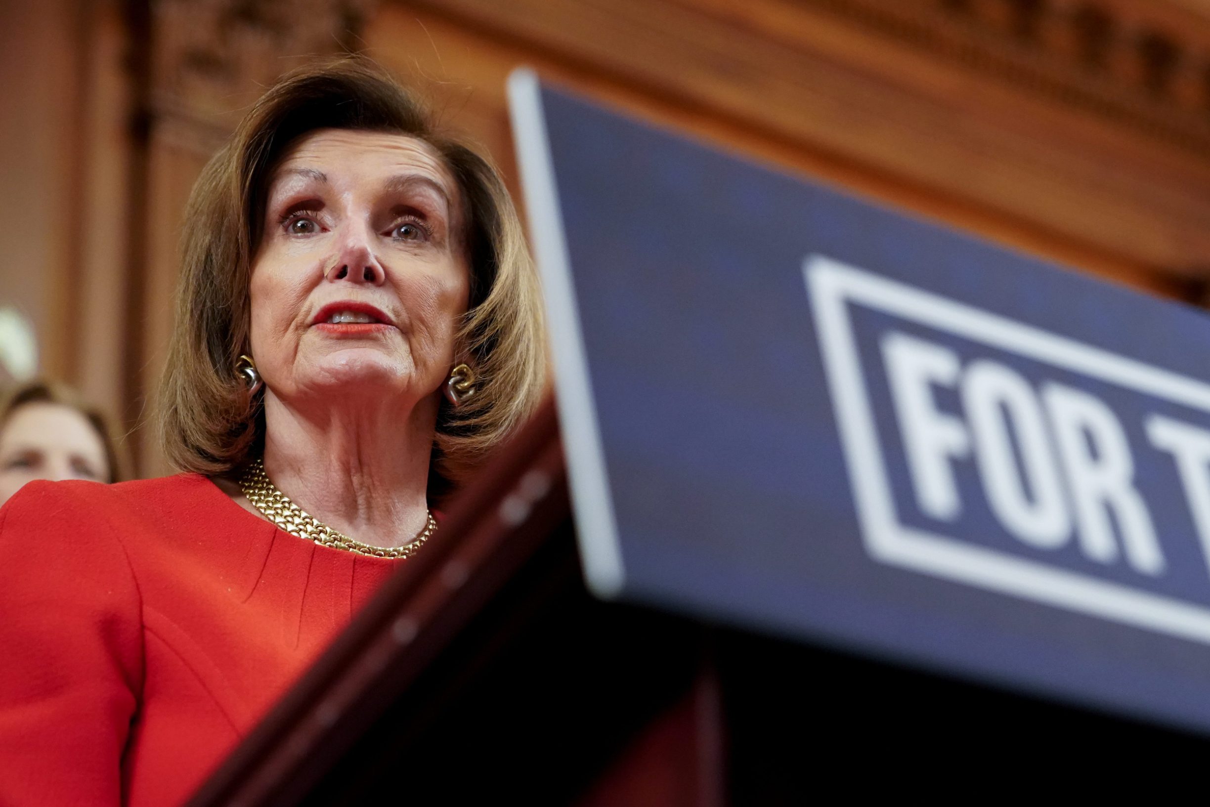 2019-12-19T192828Z_561282283_RC2JYD98914M_RTRMADP_3_USA-CONGRESS-DEMOCRATS