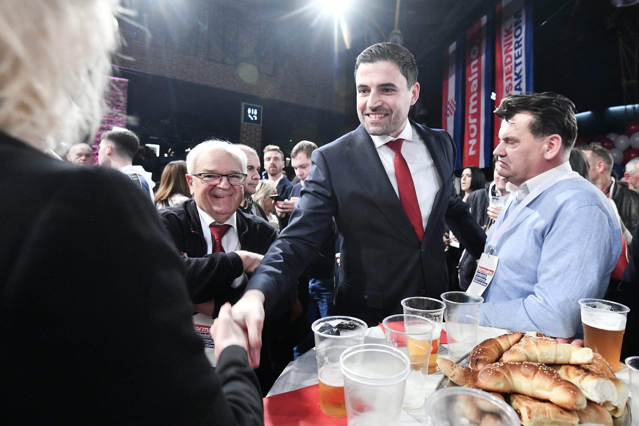 bk_milanovic42-221219