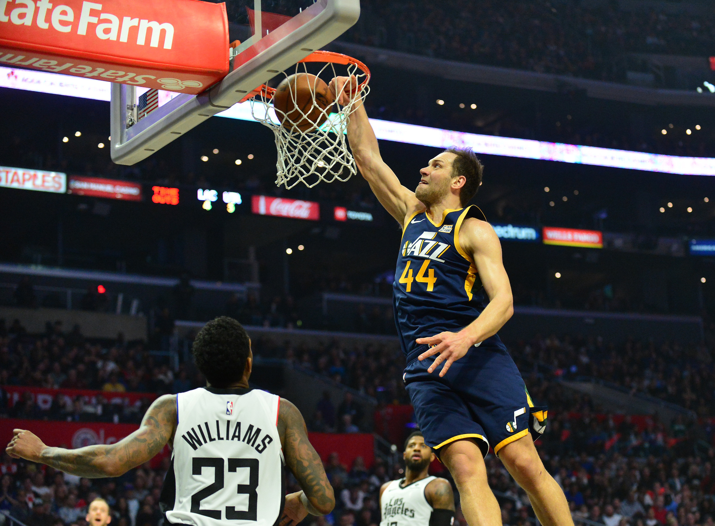 2019-12-29T061658Z_1077426504_NOCID_RTRMADP_3_NBA-UTAH-JAZZ-AT-LOS-ANGELES-CLIPPERS