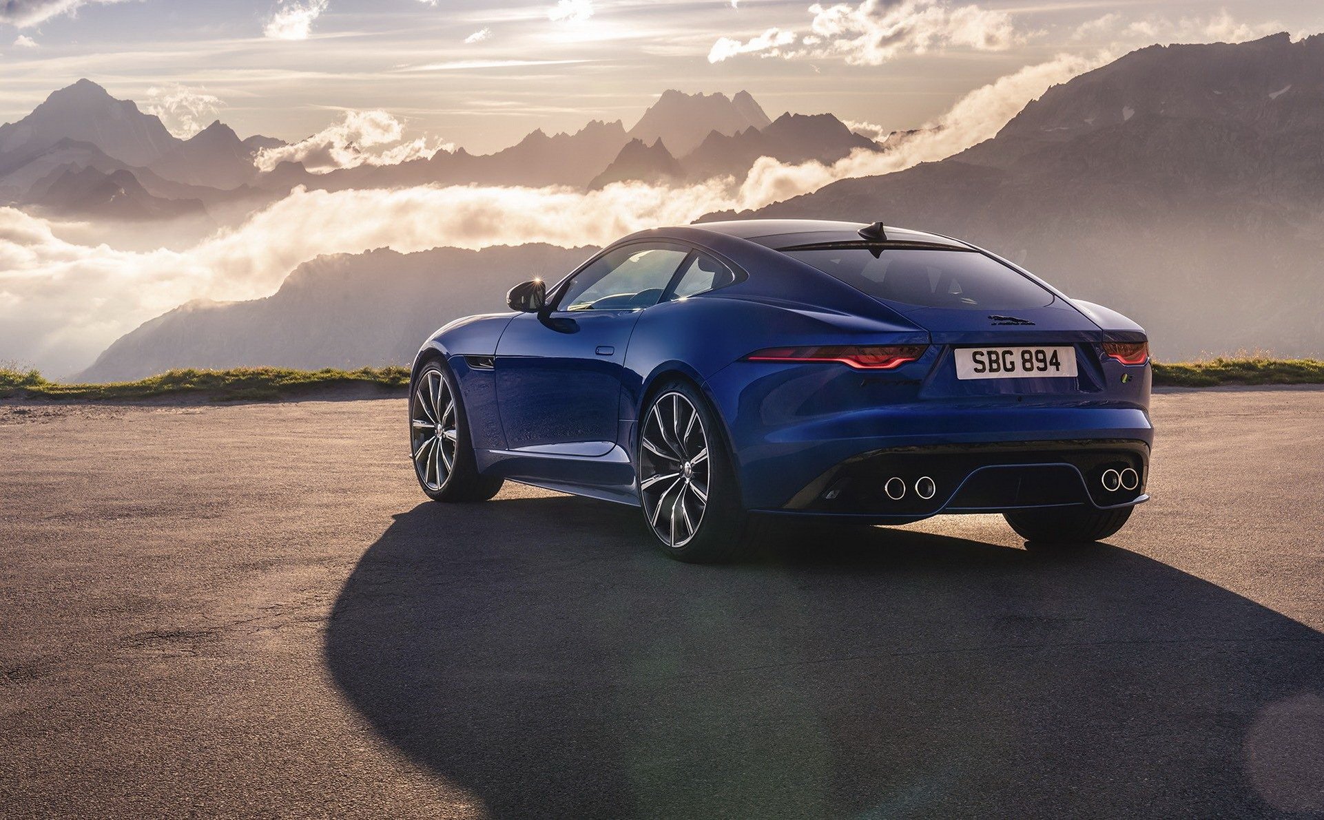 2021-Jaguar-F-Type-Facelift-1