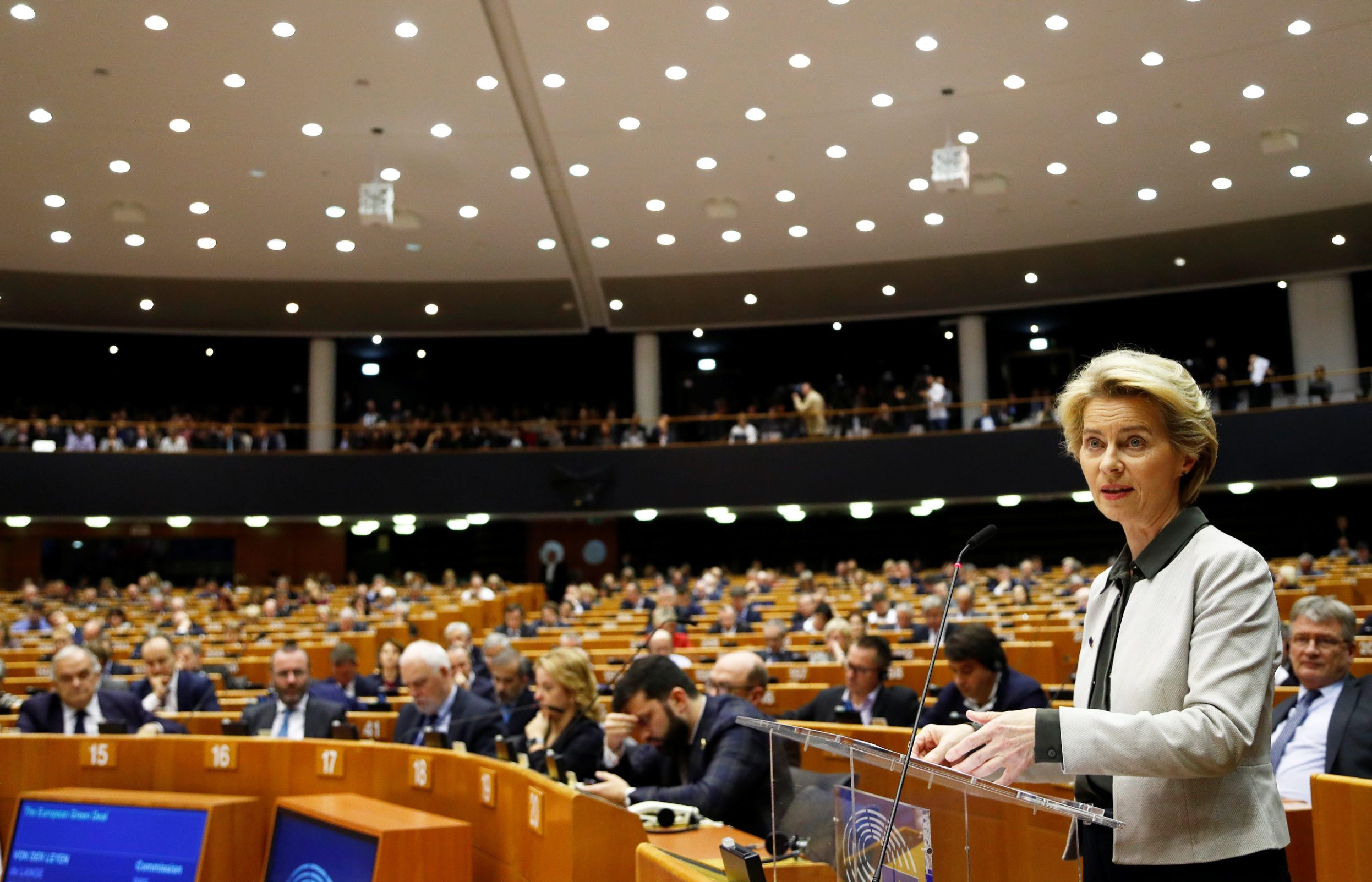 Predsjednica Europske komisije Ursula von der Leyen prilikom predstavljanja europskog Zelenog sporazuma na sjednici Europskog parlamenta u Bruxellesu, 11.12.2019.