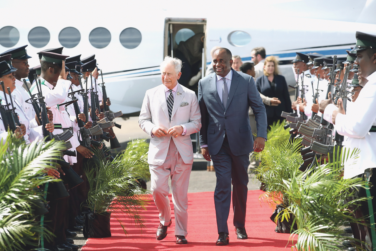 Premijer Dominike Roosevelt Skerrit s princom Charlesom