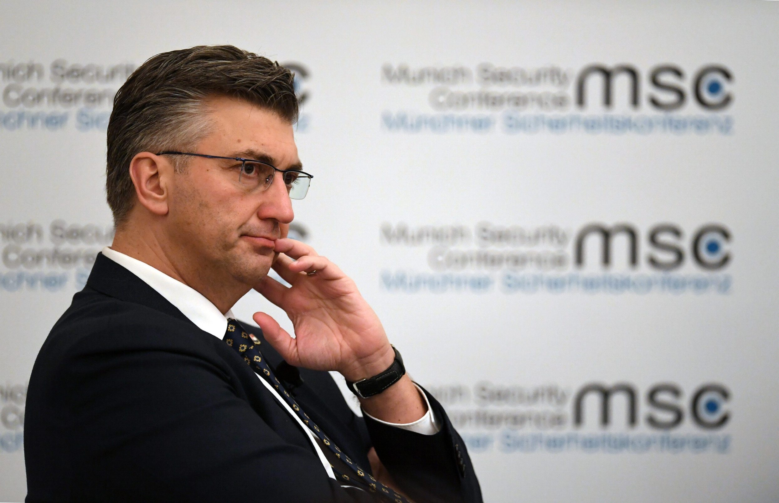 2019-02-16T182716Z_672024641_RC1D326EB2B0_RTRMADP_3_GERMANY-SECURITY