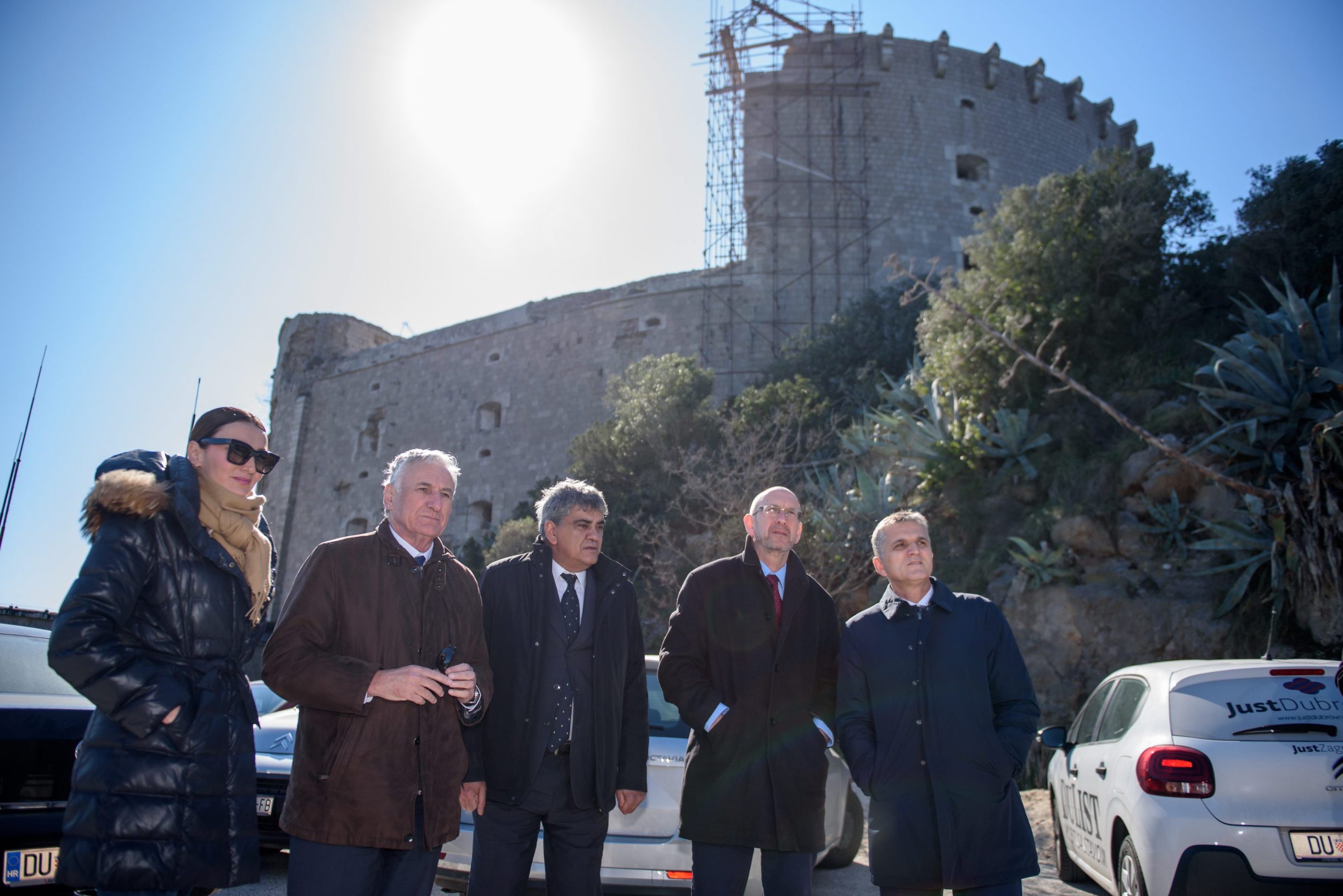 Ministar Goran Marić ispred tvrđave Prevlaka