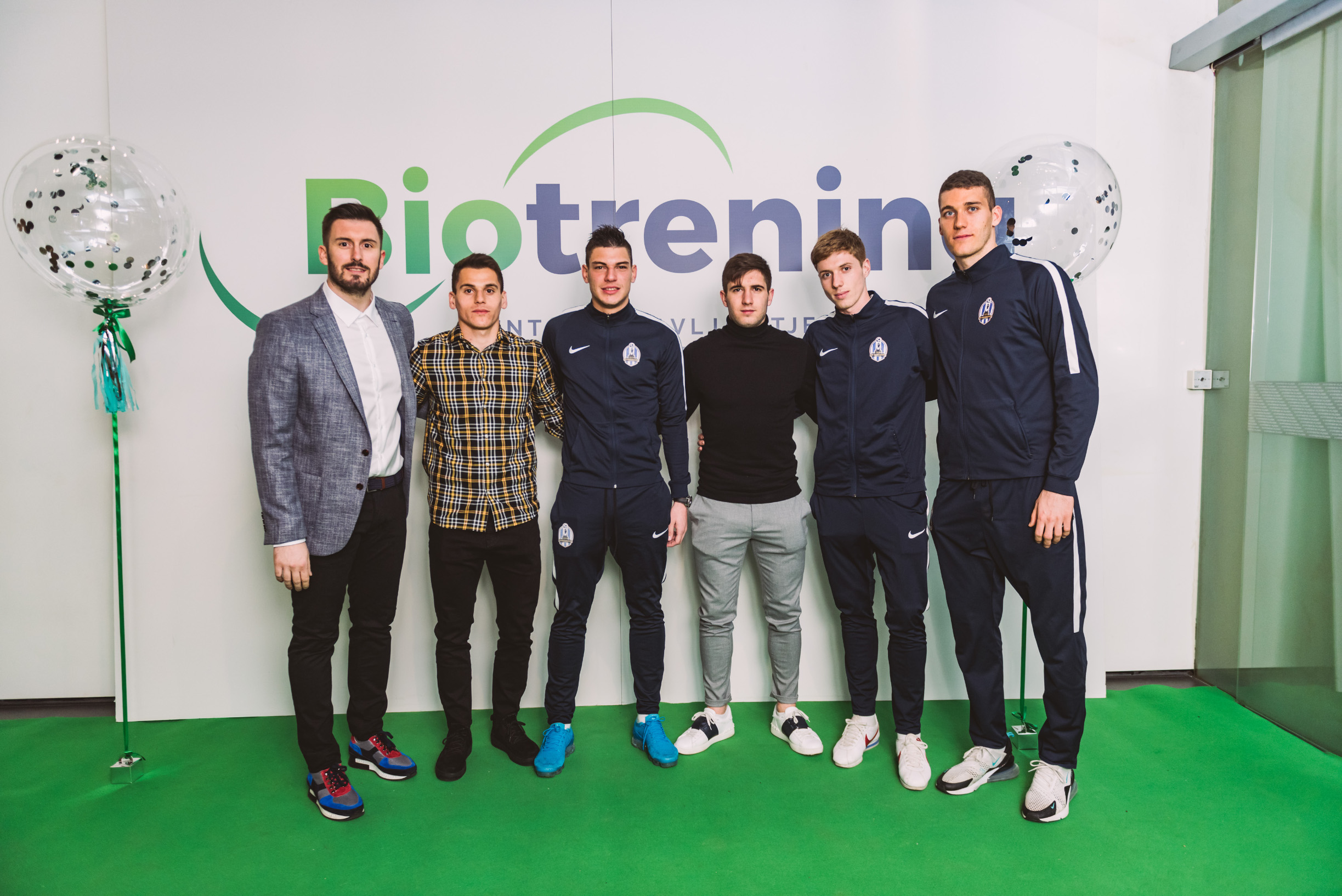 3 - Ivan Krakan i nogometaši NK Lokomotiva