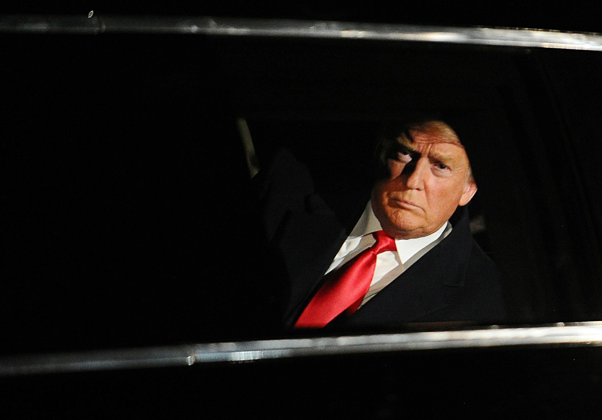 2019-02-06T020059Z_1961635572_RC1CDCBC5580_RTRMADP_3_USA-TRUMP