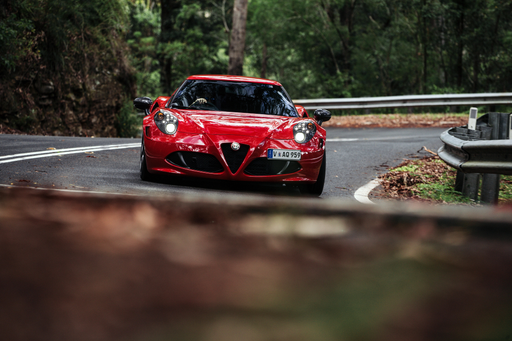 alfa_romeo_4c_launch_edition