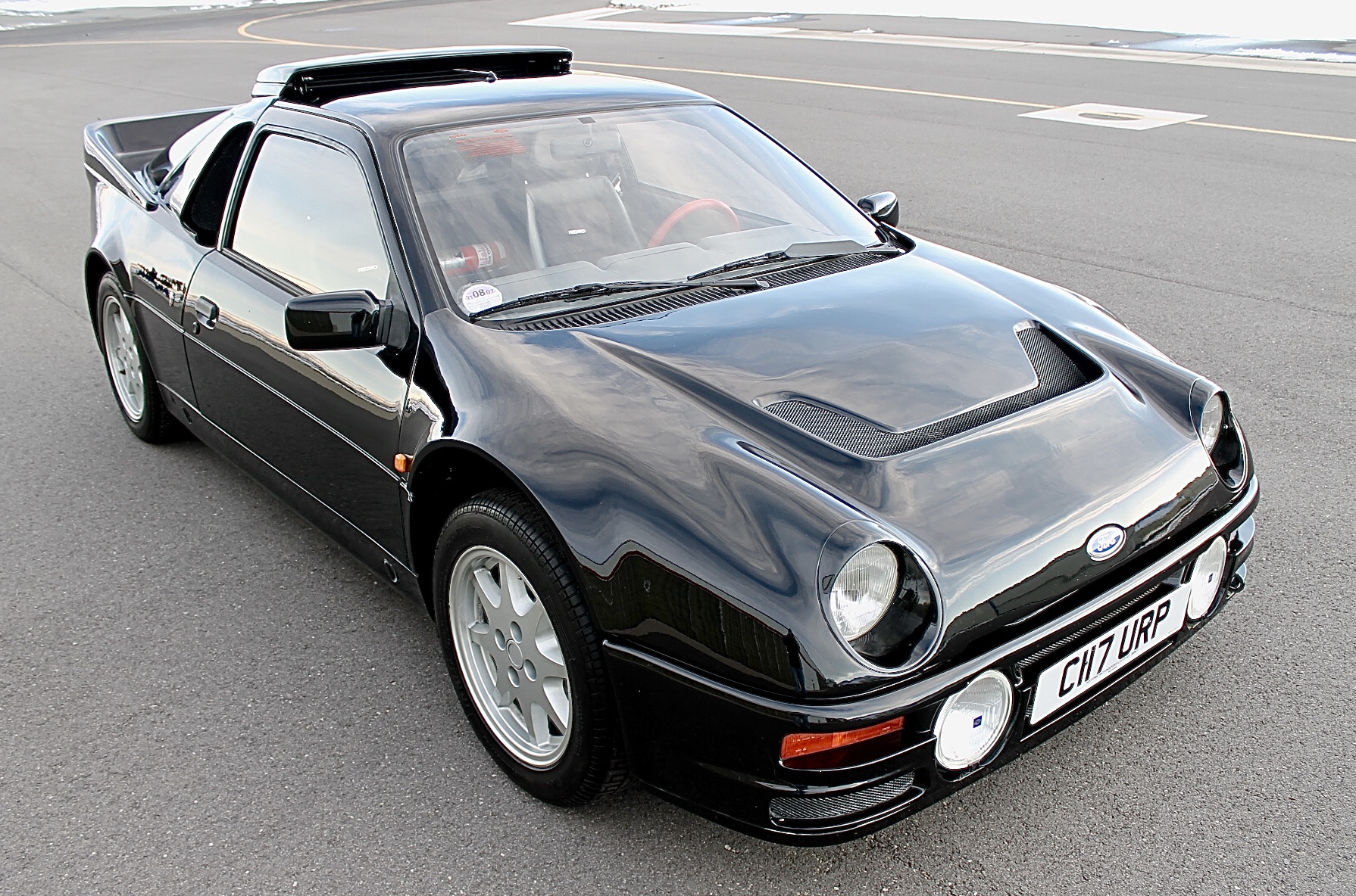 02b912e3-ford-rs200-1
