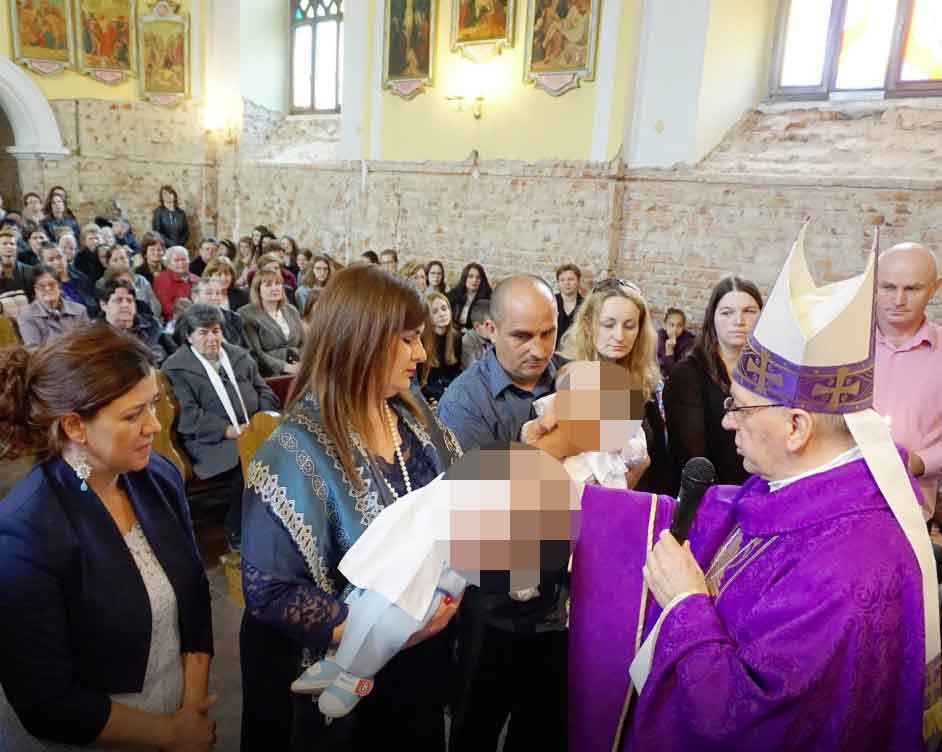 Ministrica Žalac s kumom koja je 30. 12. pijana izazvala nesreću i pobjegla