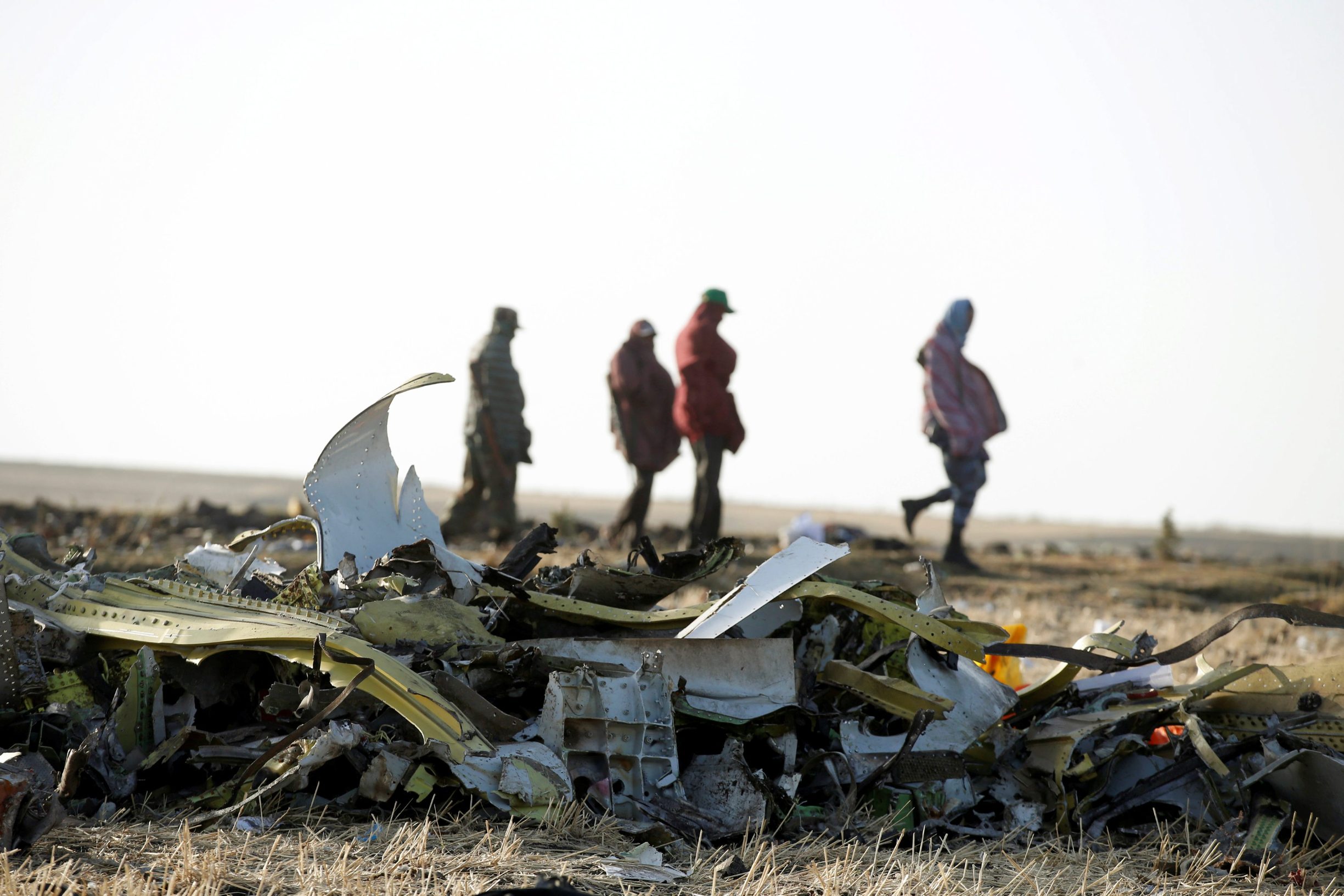 Dijelovi aviona s leta 302 nakon rušenja