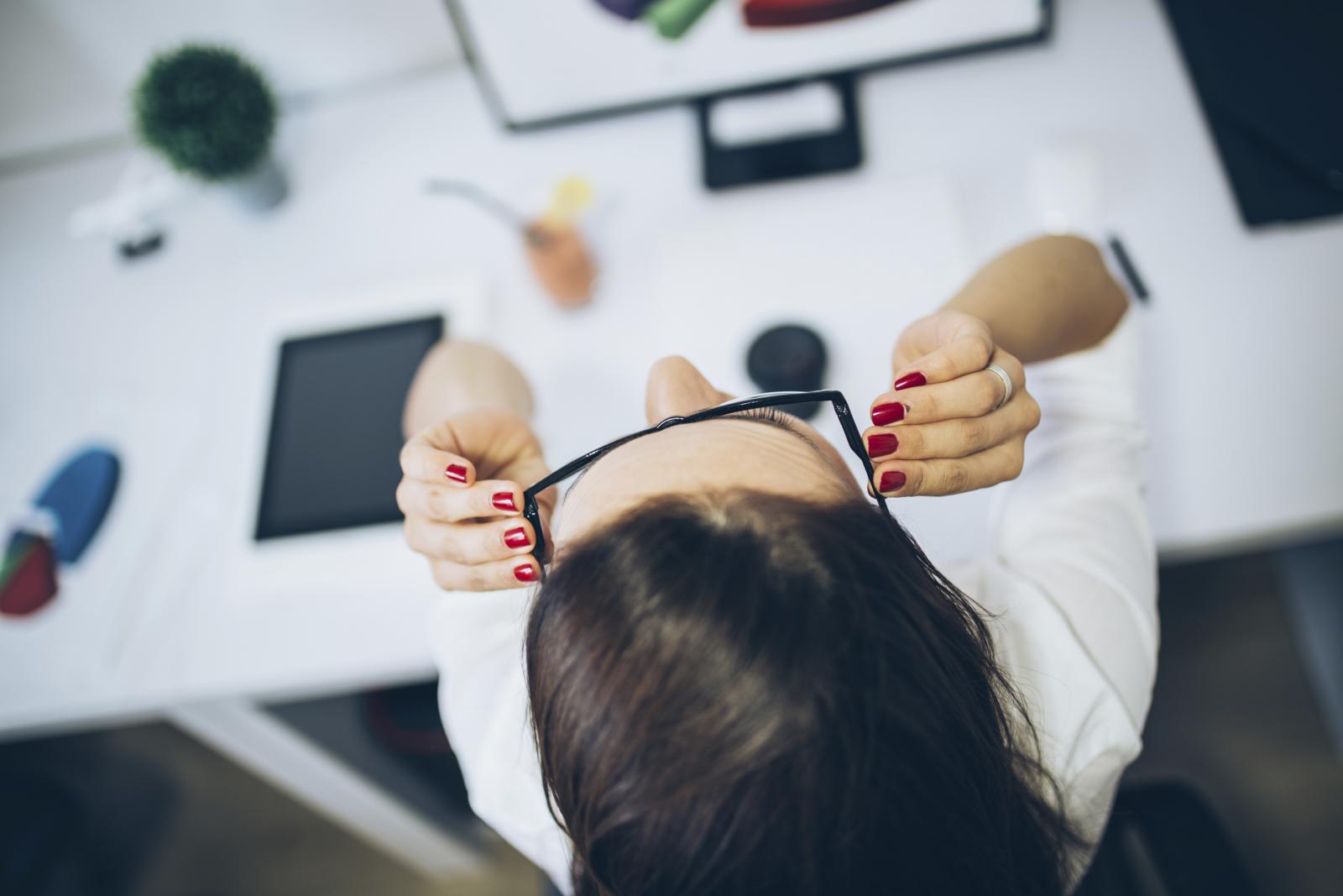 Razmišljate jednom zauvijek skinuti naočale sa vašeg lica? Ovo je prilika za vas!