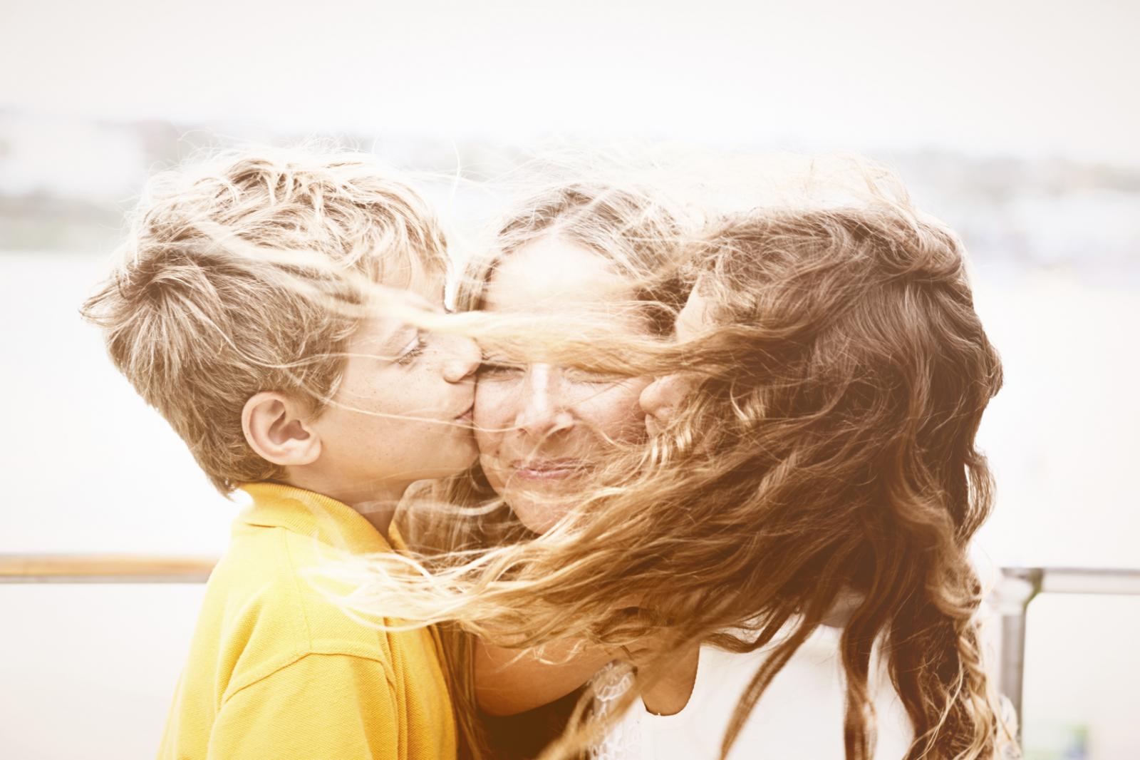I samo jedan roditelj dovoljan je za dječju sreću. Samo pod uvjetom da je i on sretan.