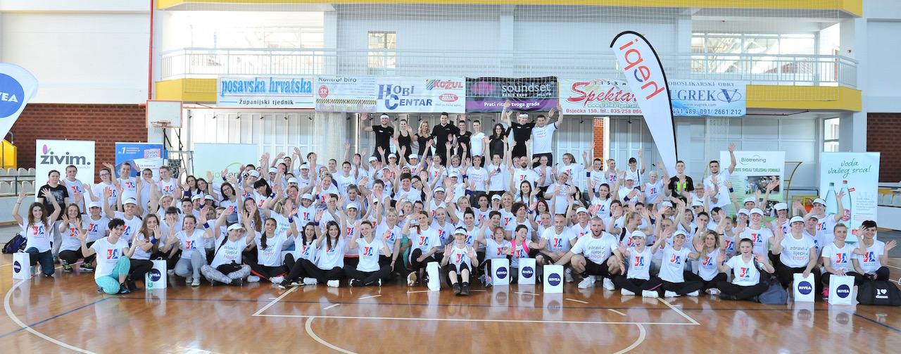 KOLIKO LJUDI...

Još čovjek ili dva više i dvorana u Slavonskom Brodu bila bi pretijesna. 
Ali, to ne znači da se zato ne trebate prijaviti, baš naprotiv, budite brzi!