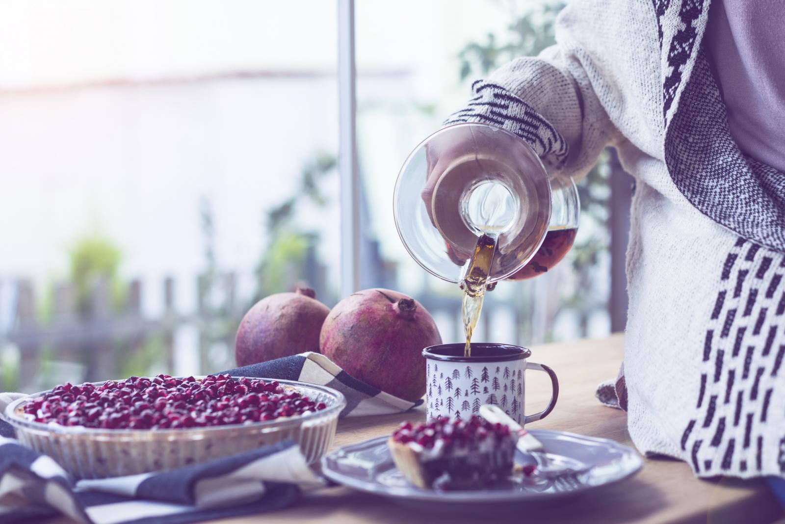 Osim što ga možete jesti samog, nar možete dodati kolačima, salati, od njega napraviti sok ili čaj.