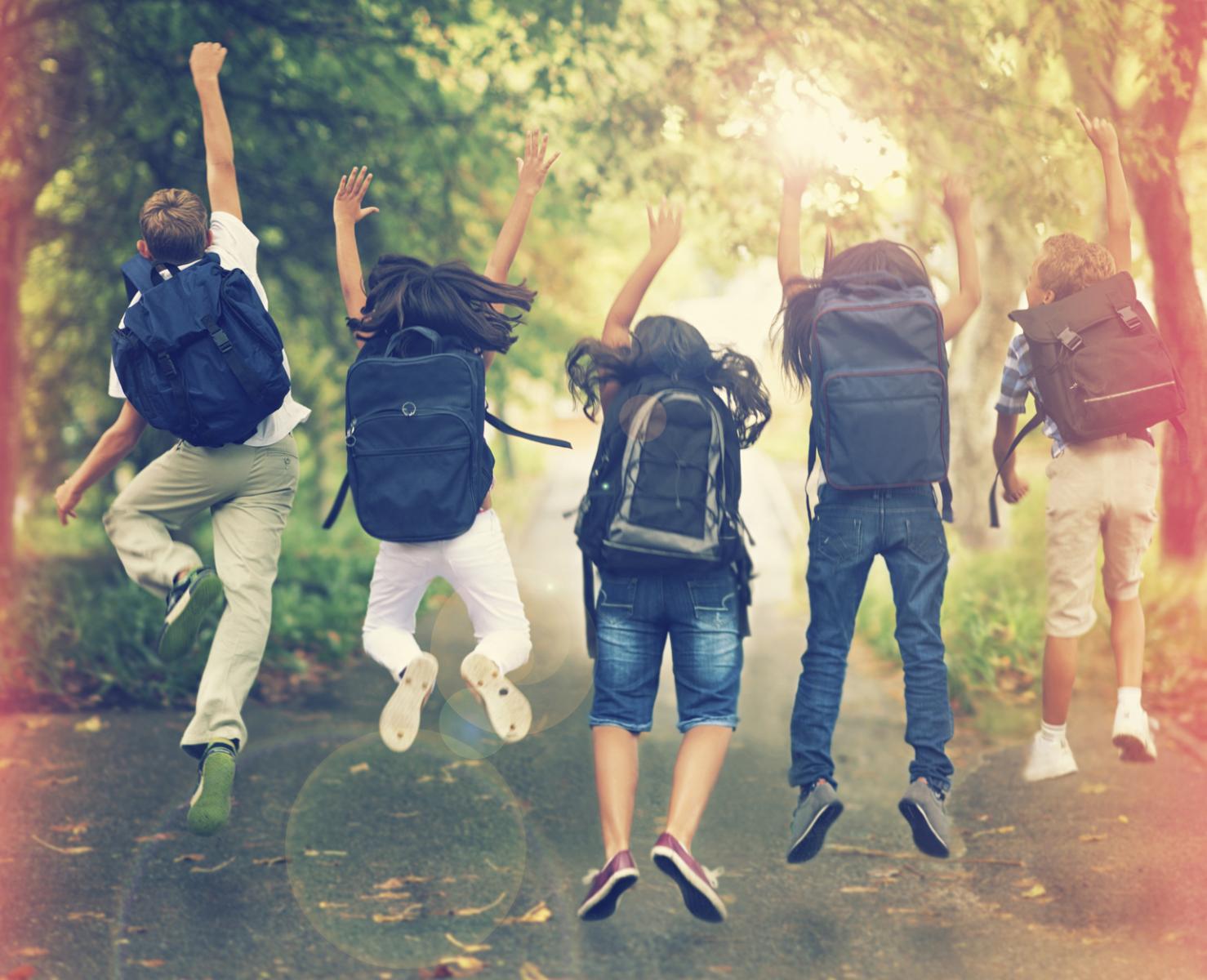 Veselim se kćerinom polasku u školu. Smatram to jednim od najsretnijih doba u našim životima. Ponajviše zbog prijateljstava.