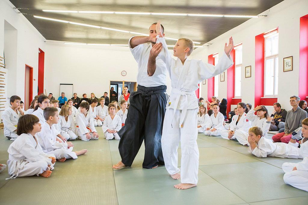 fa1a8e42-313d-4594-afeb-78be9e2c1bef.bin