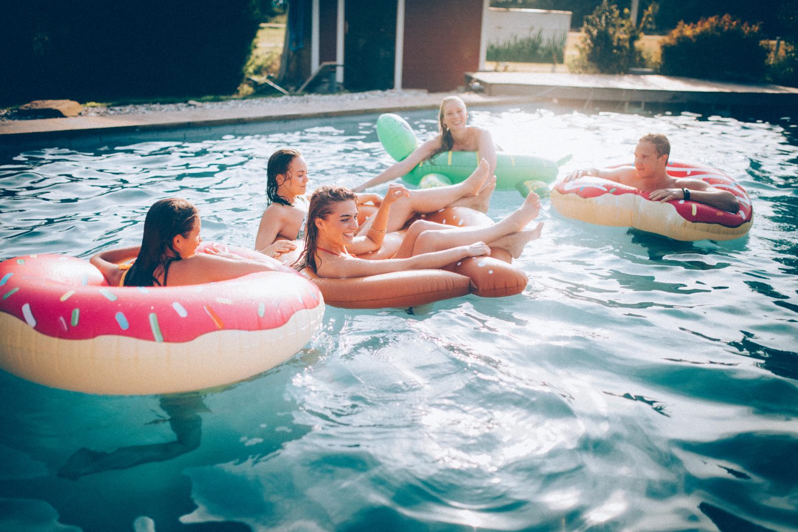 Tijekom ovih vrućina mnogi su osvježenje potražili na bazenima.