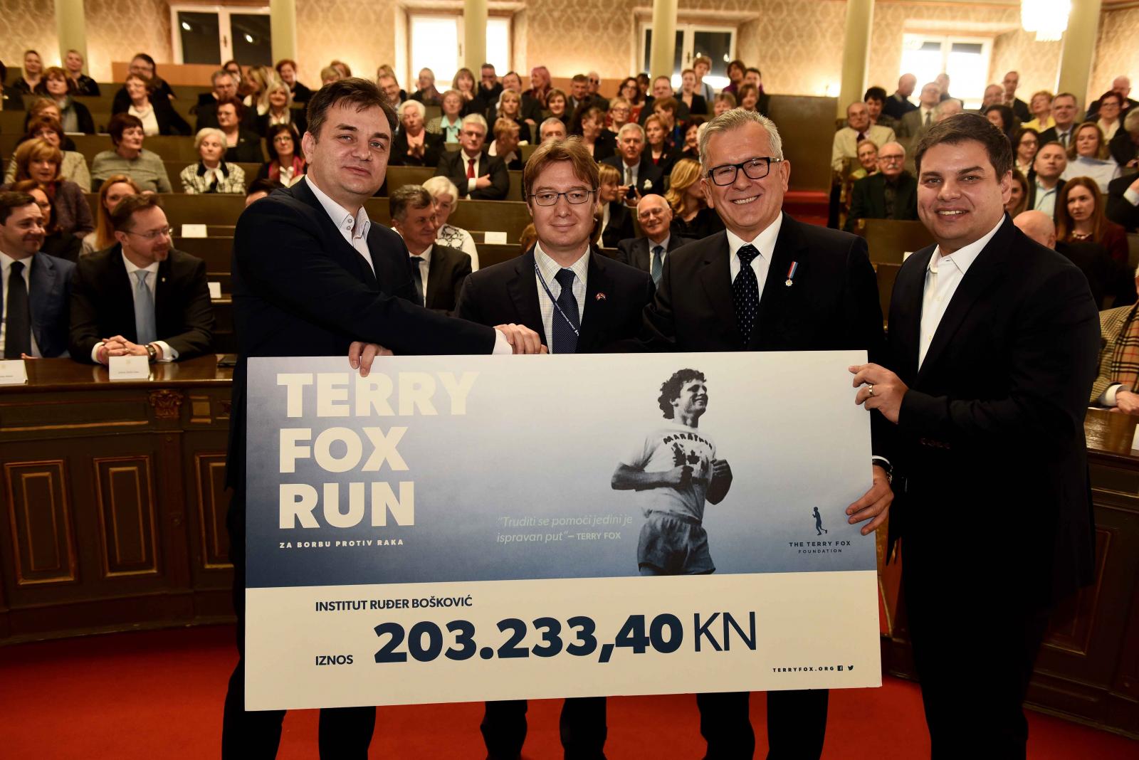 Institutu Ruđer Bošković ovom je prigodom uručena vrijedna donacija.